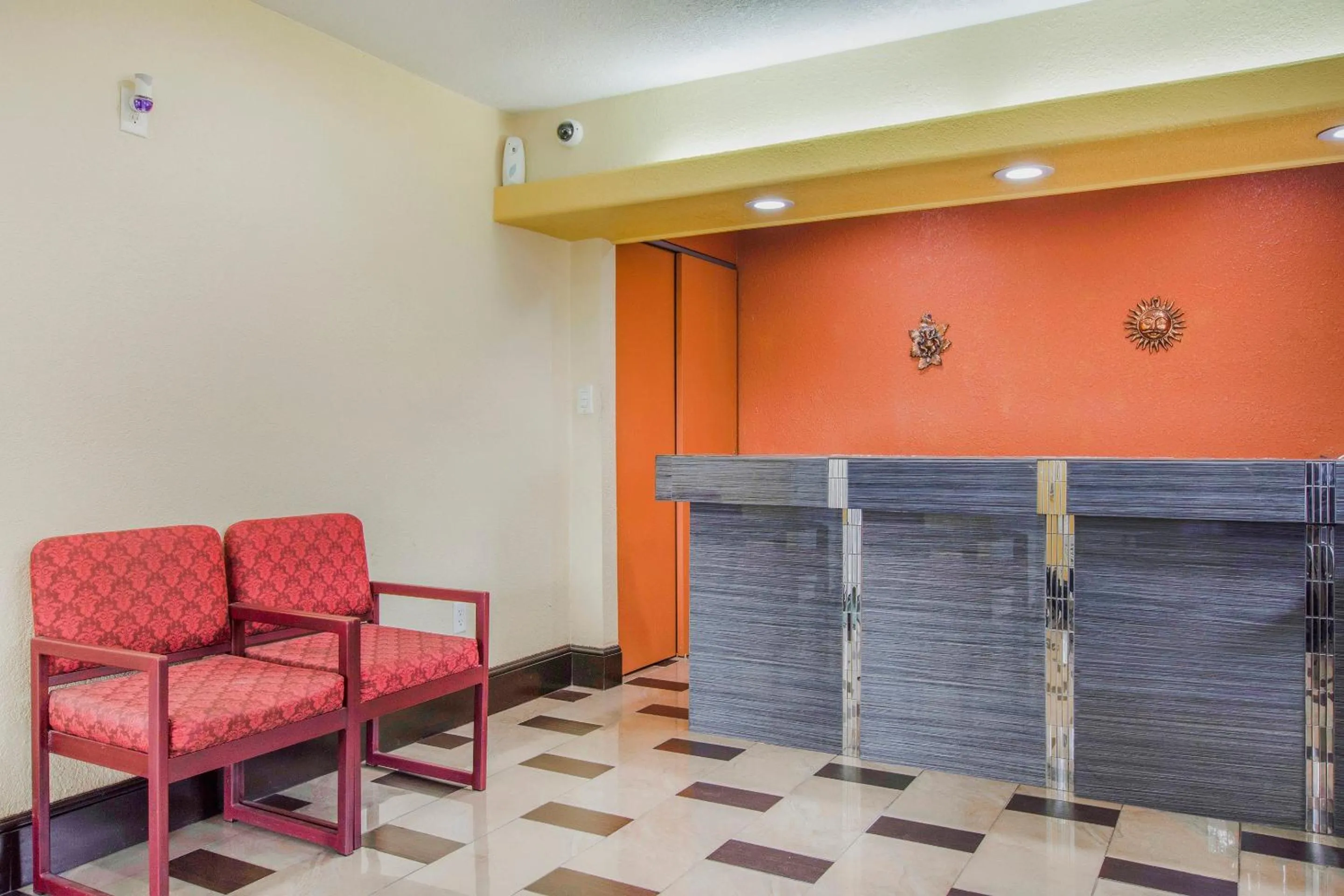 Lobby or reception in OYO Superior Budget Inn Bartow