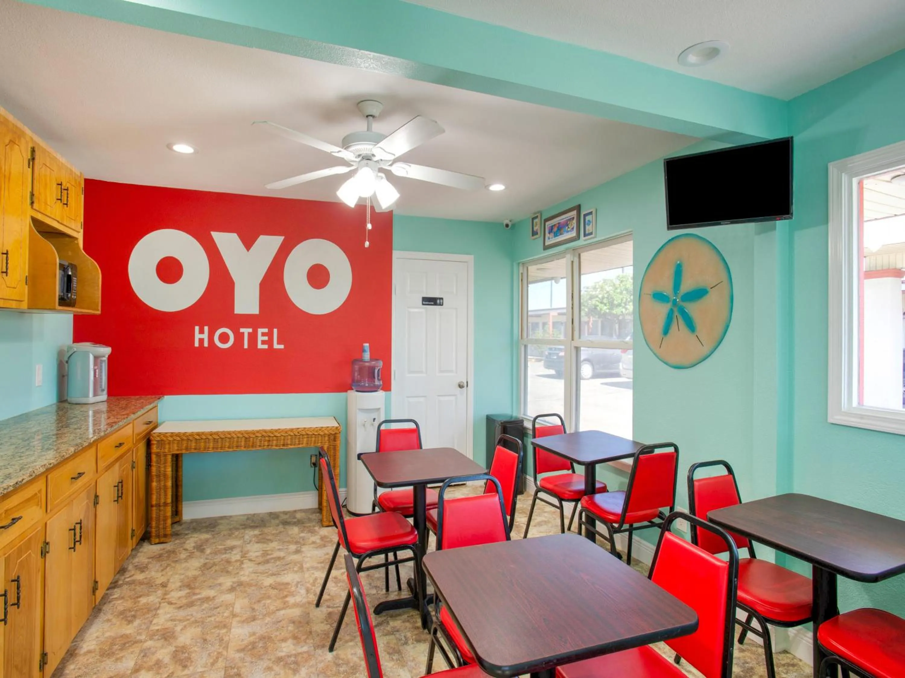 Restaurant/places to eat in Capital O Padre Island Corpus Christi