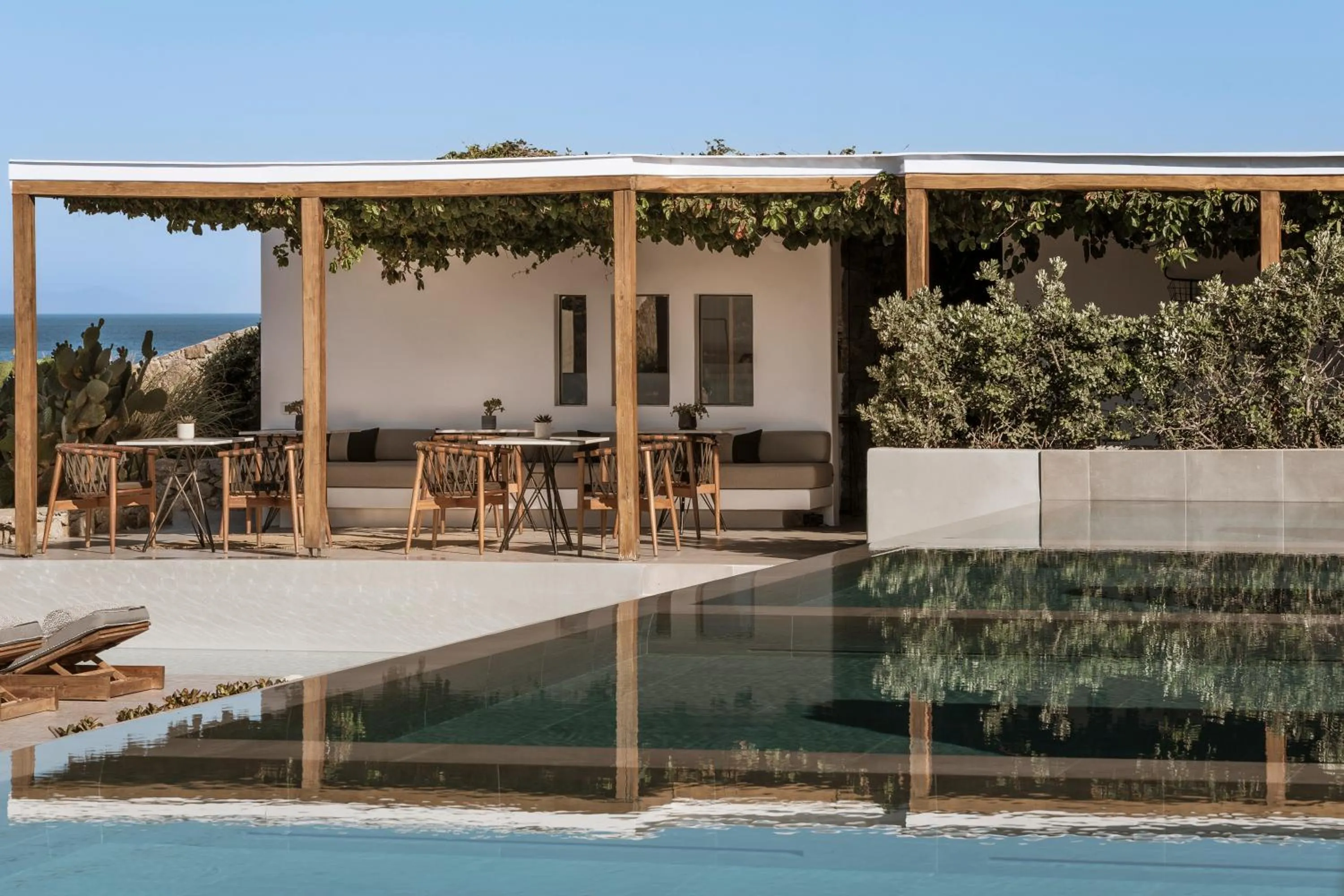 Property building in Mykonos Soul Luxury Suites