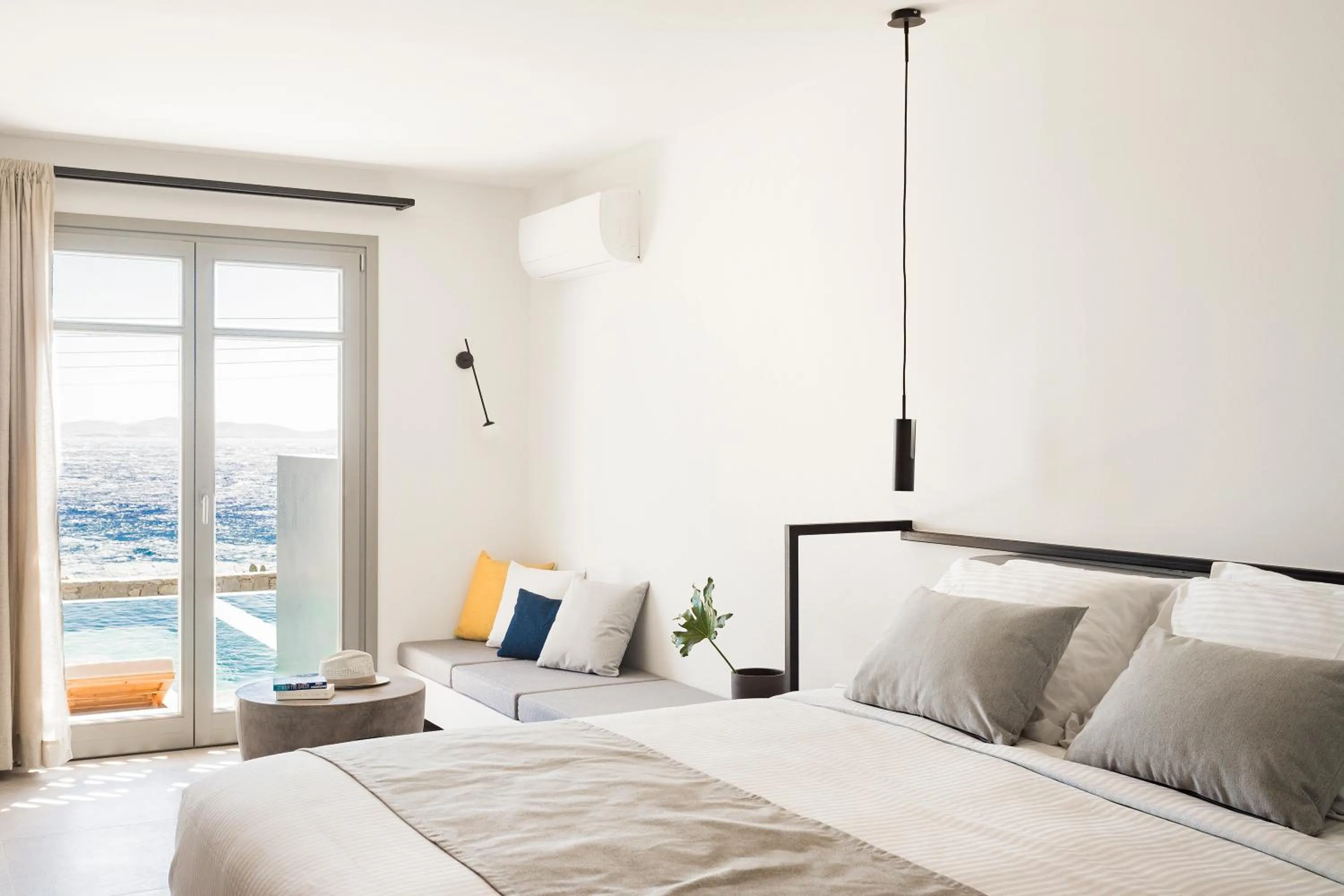 Bedroom, Bed in Mykonos Soul Luxury Suites