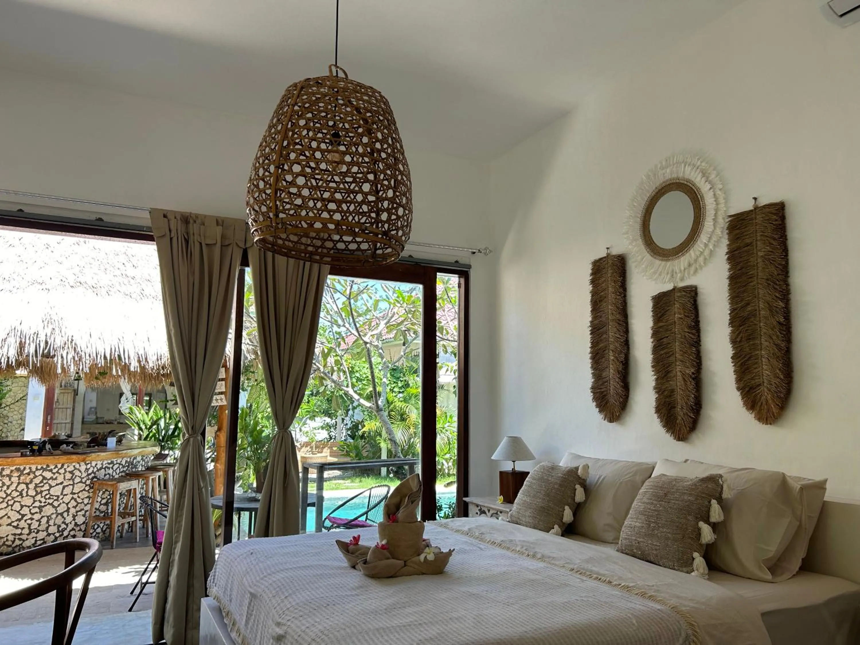 Double Room with Private Bathroom in La Kreyiol