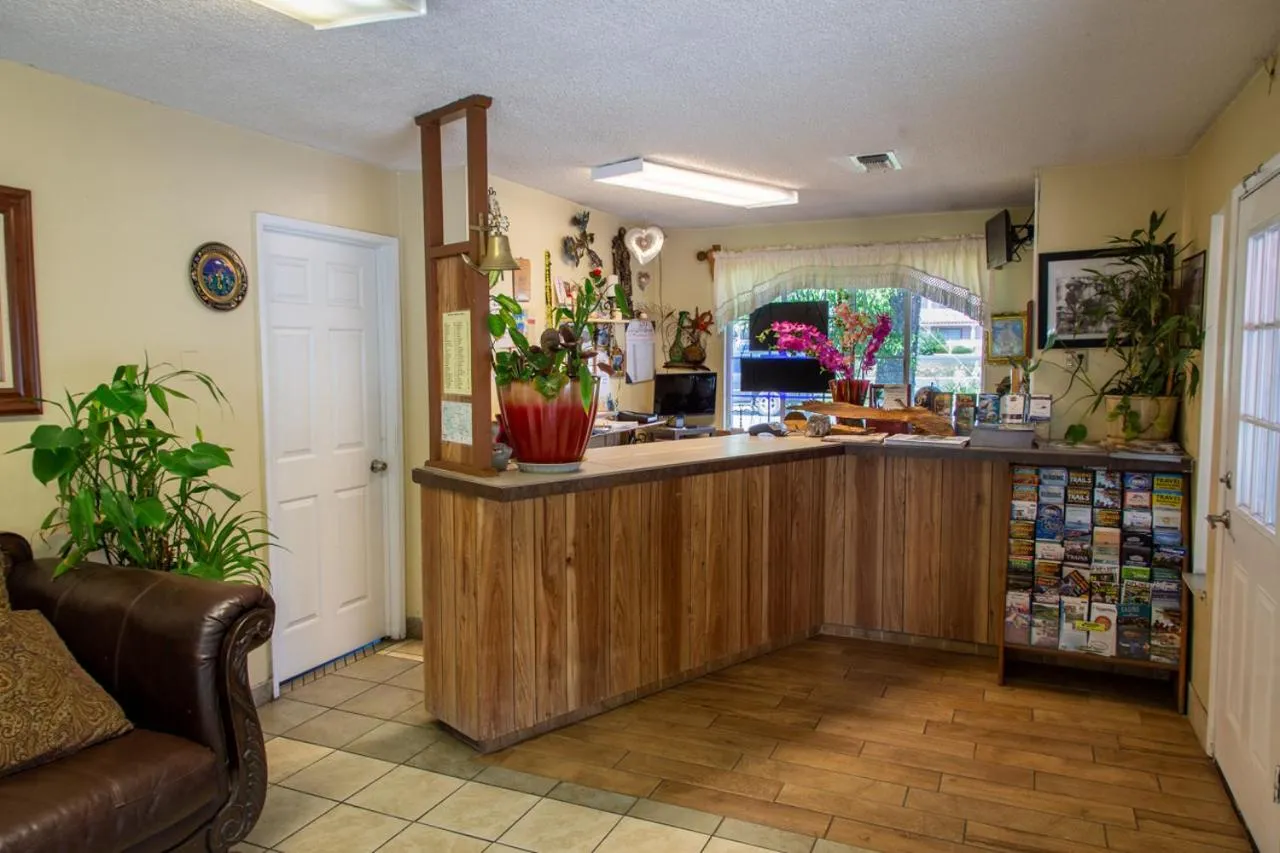 Lobby or reception in Sis Q Inn