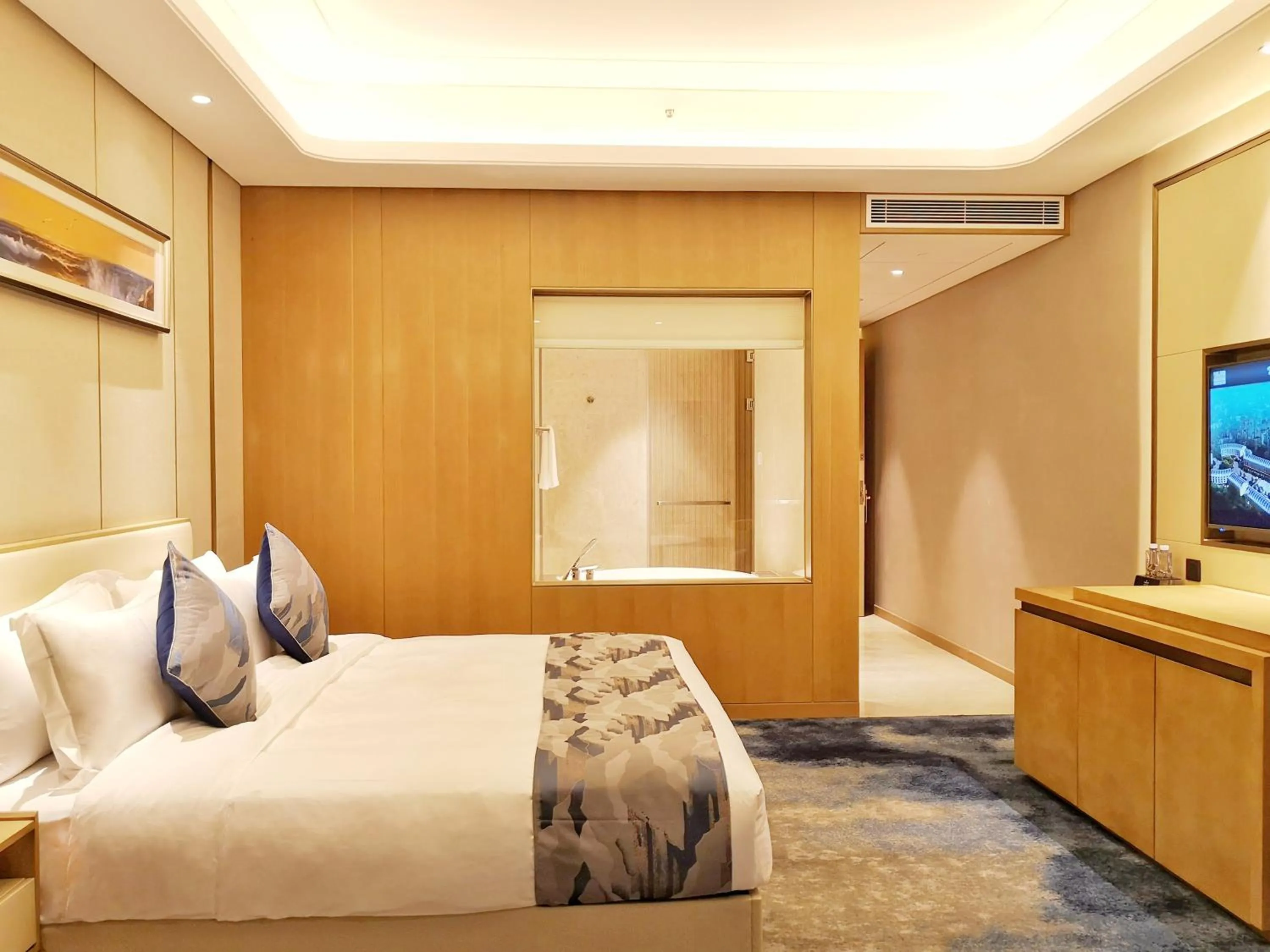 Ramada Plaza by Wyndham Dongxing City Center