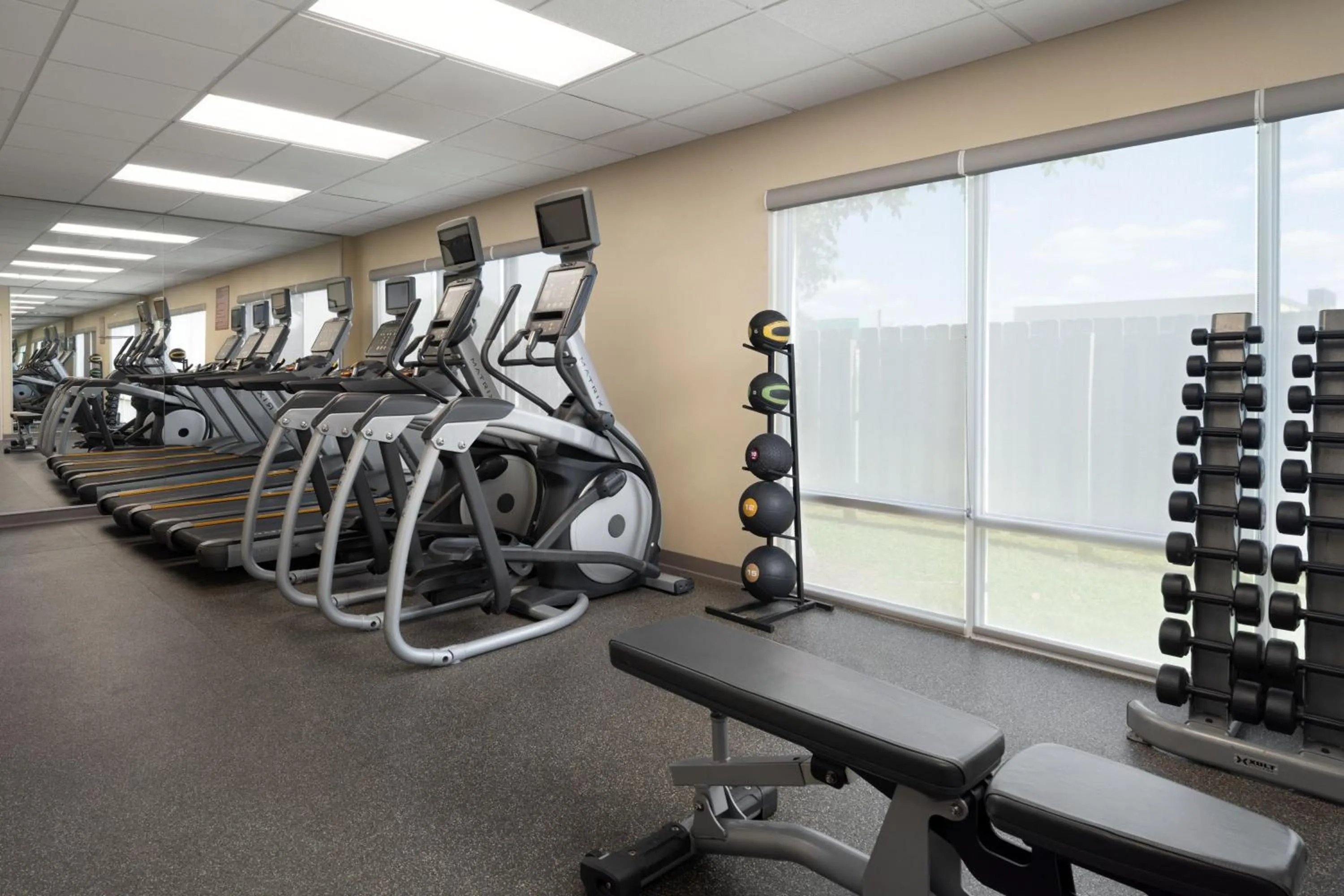 Fitness centre/facilities in TownePlace Suites by Marriott Lafayette South