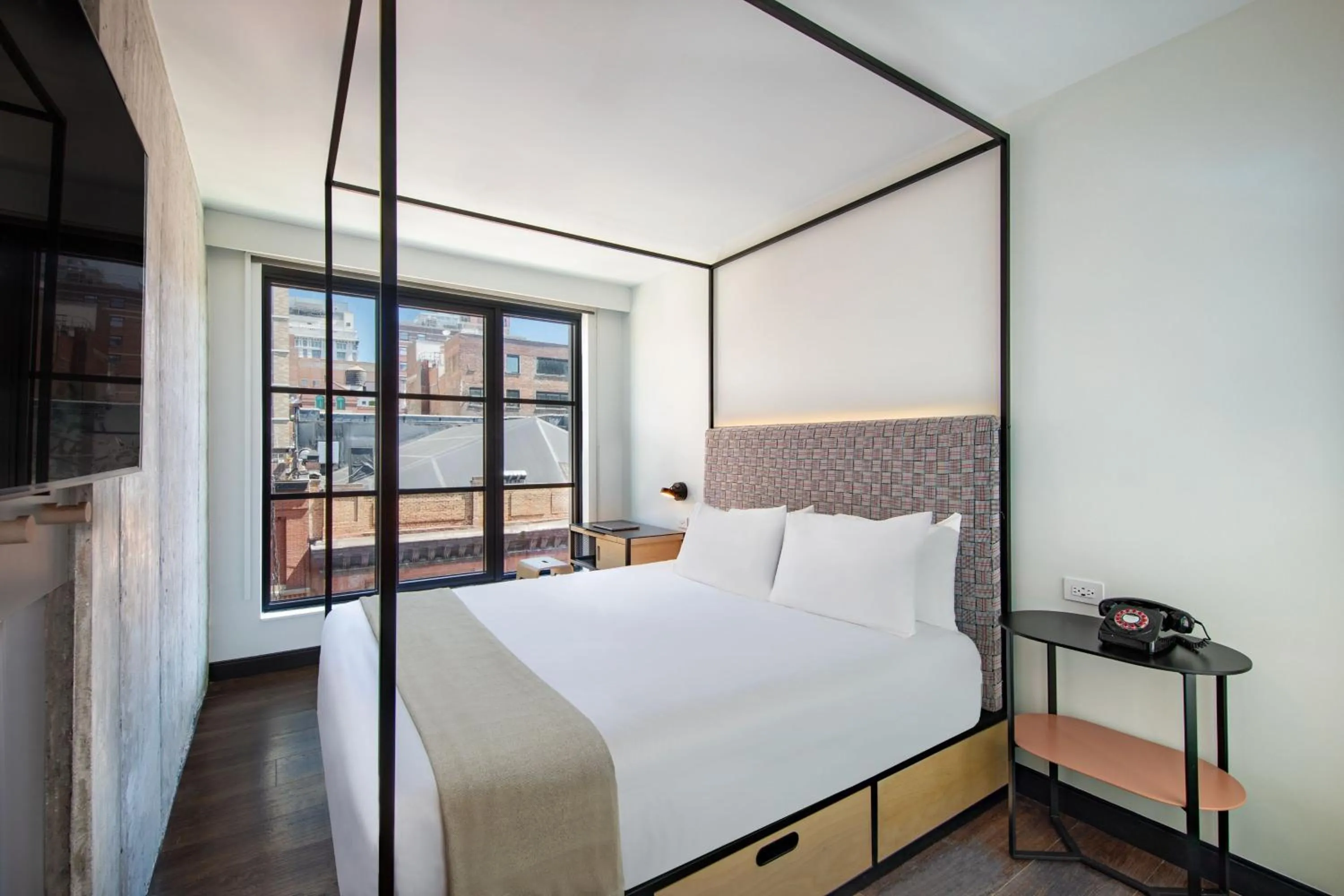 Photo of the whole room, Bed in Moxy NYC East Village