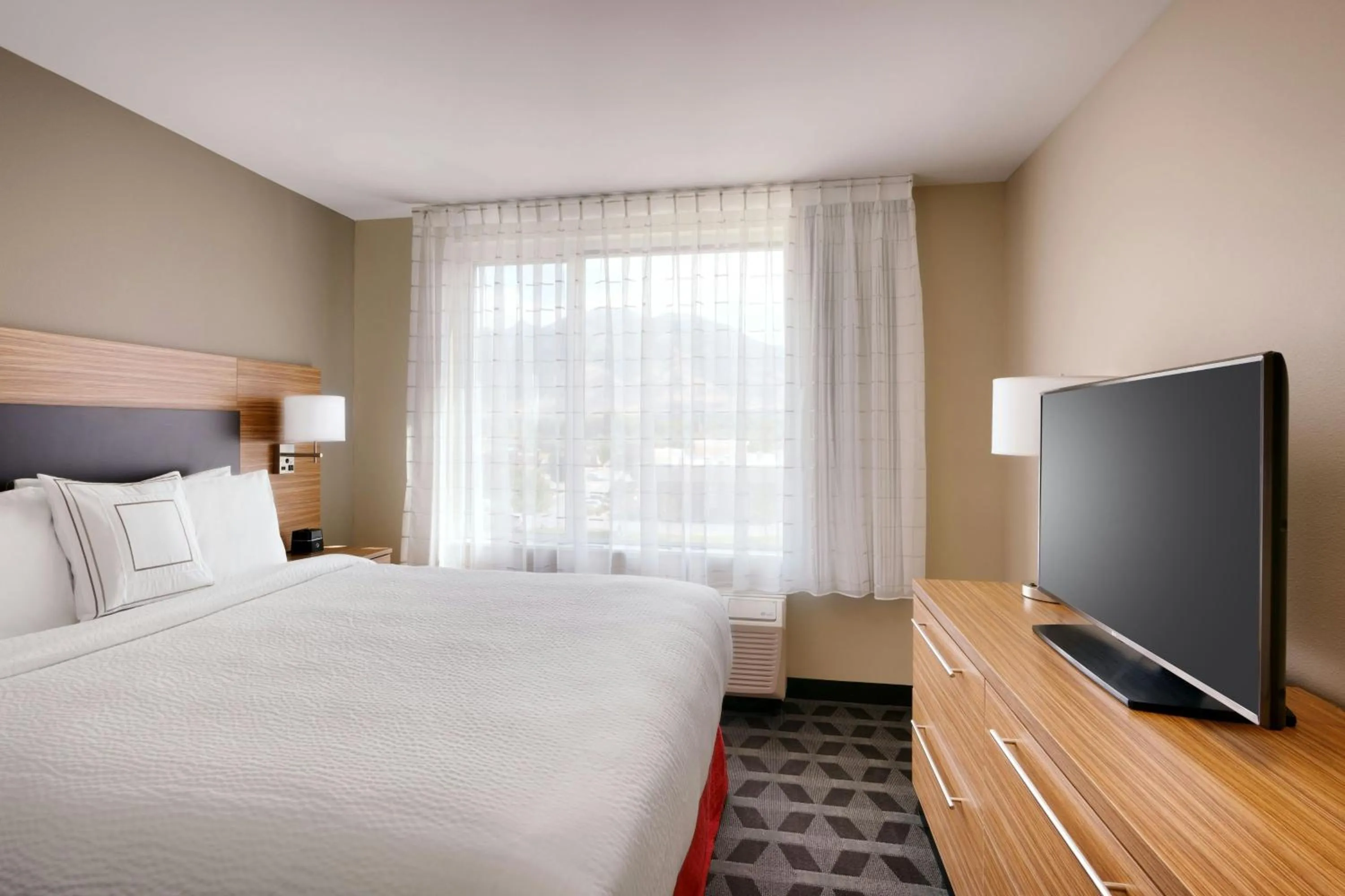 Bedroom, Bed in TownePlace Suites by Marriott Salt Lake City Draper