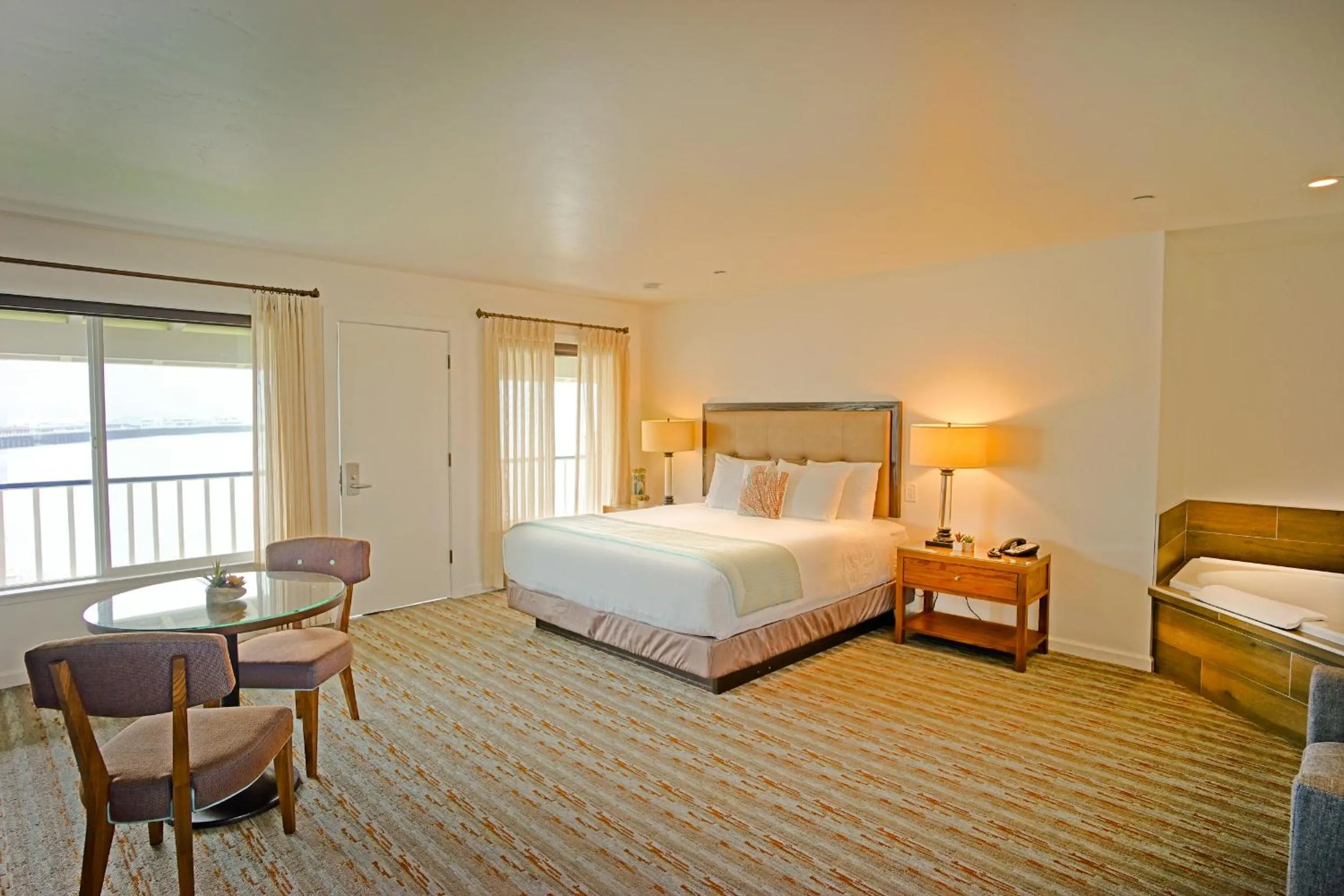 Bedroom, Bed in Sea & Sand Inn