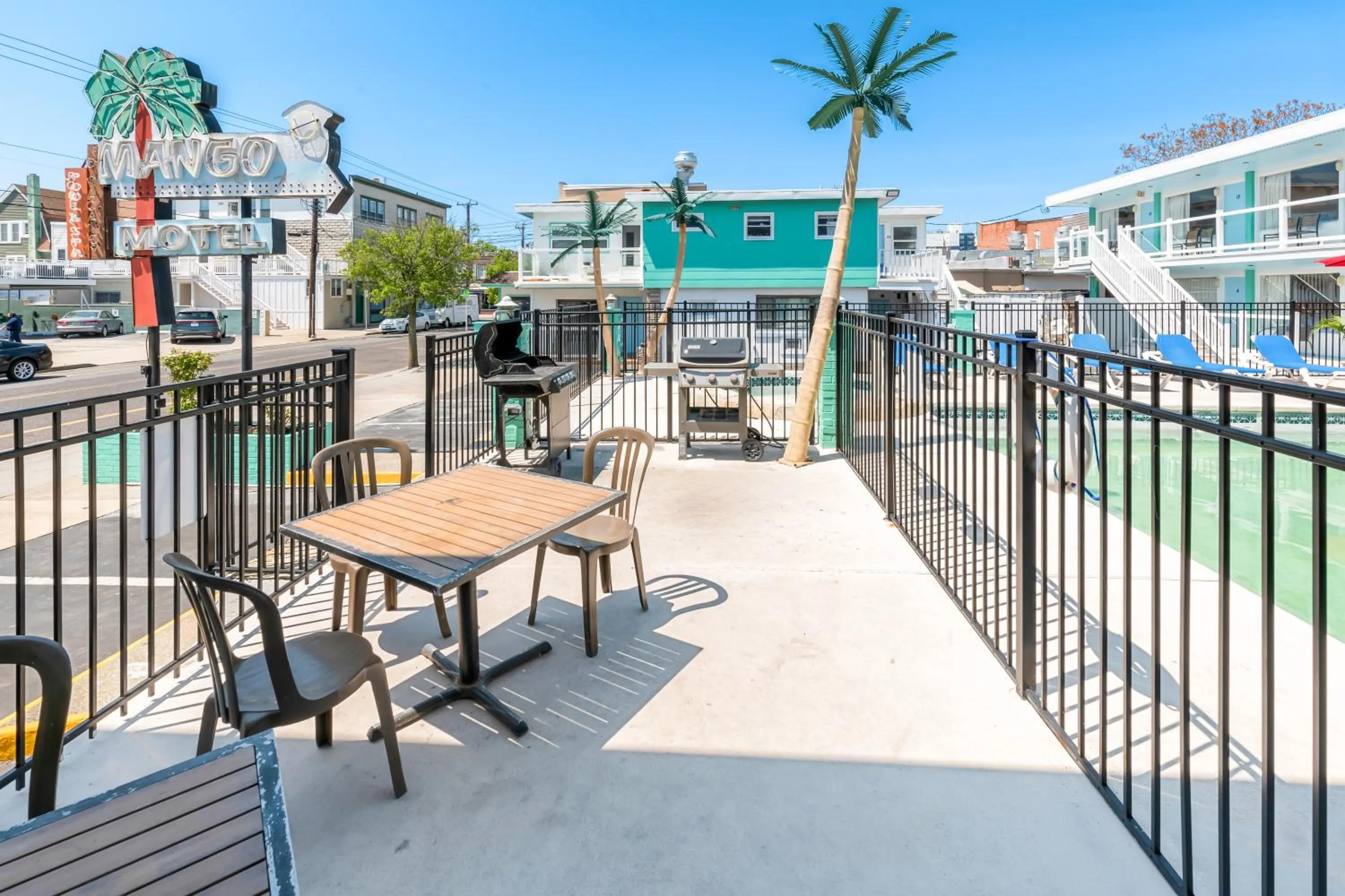 Property building in Mango Motel Wildwood Beach & Boardwalk