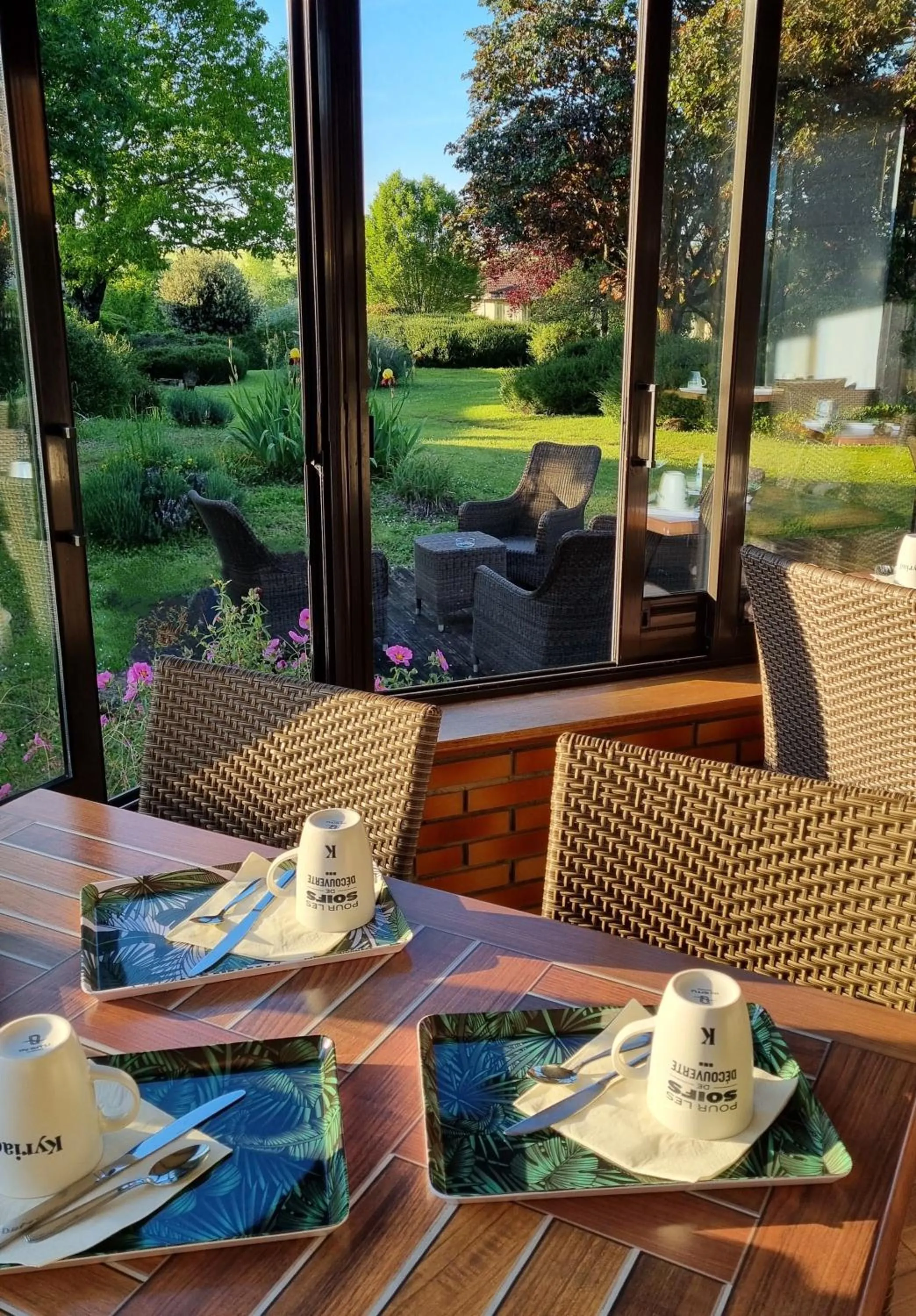 Property building in Kyriad Angoulême Nord Champniers- Hôtel & Résidence