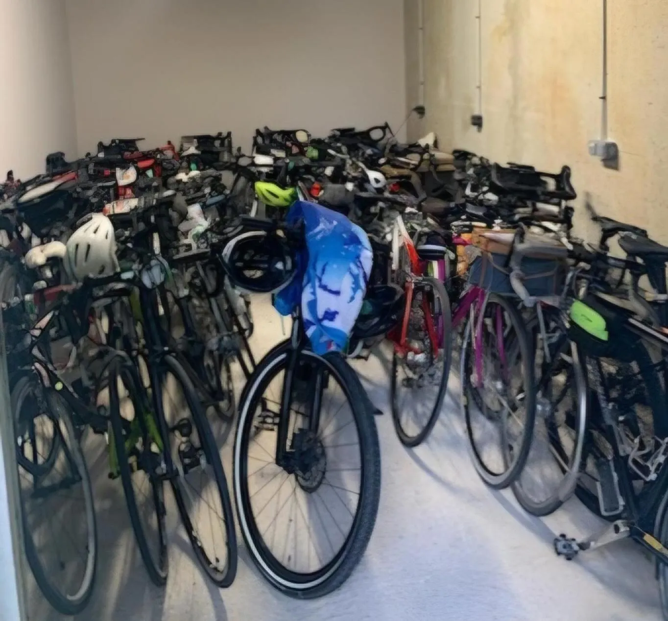 Property building in Kyriad Angoulême Nord Champniers- Hôtel & Résidence