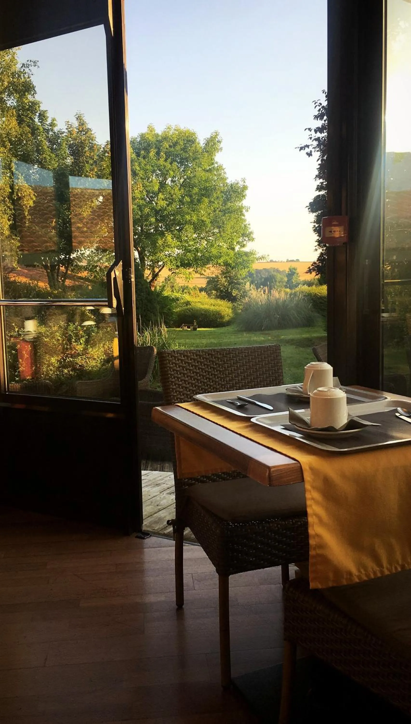 Summer in Kyriad Angoulême Nord Champniers- Hôtel & Résidence