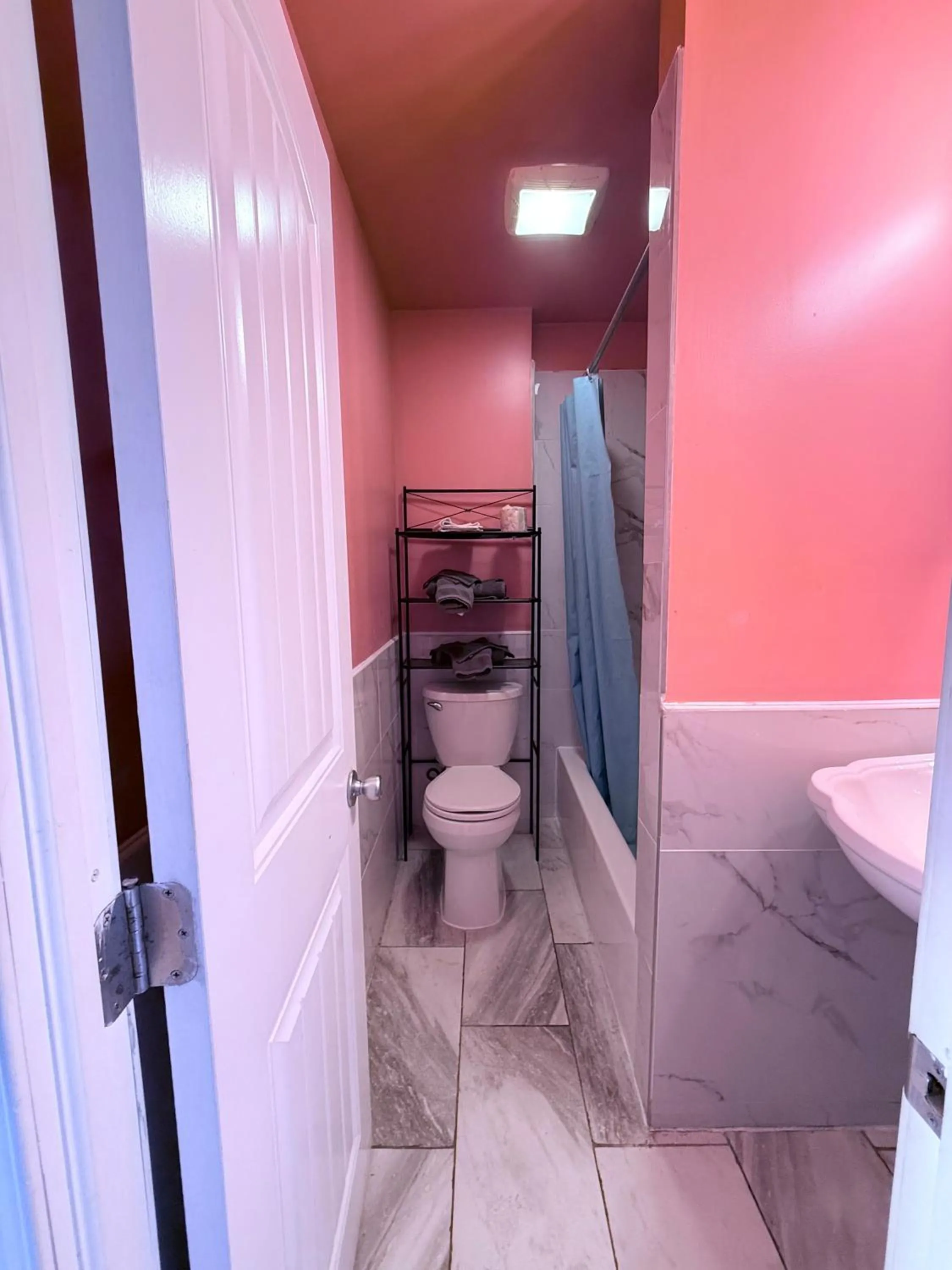 Bathroom in Twilight Motel