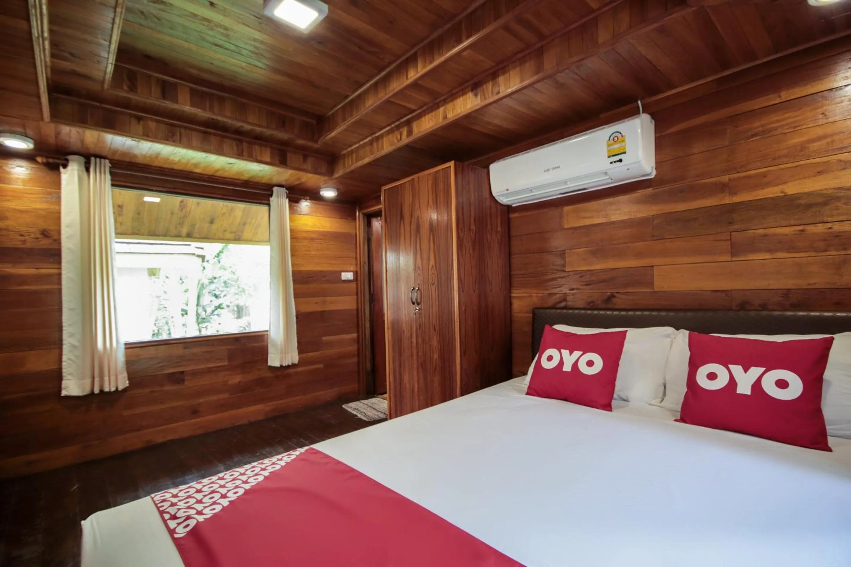 Bedroom in OYO 604 Ruen Mai Horm Resort