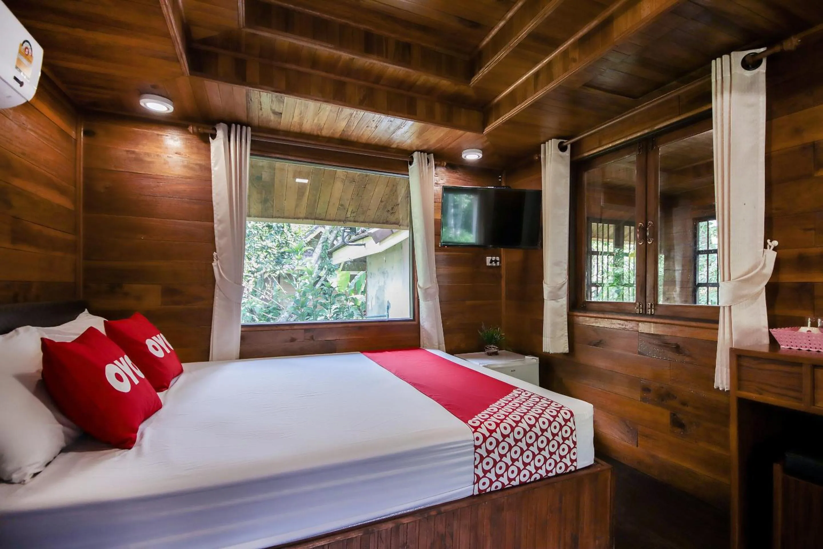 Bedroom in OYO 604 Ruen Mai Horm Resort