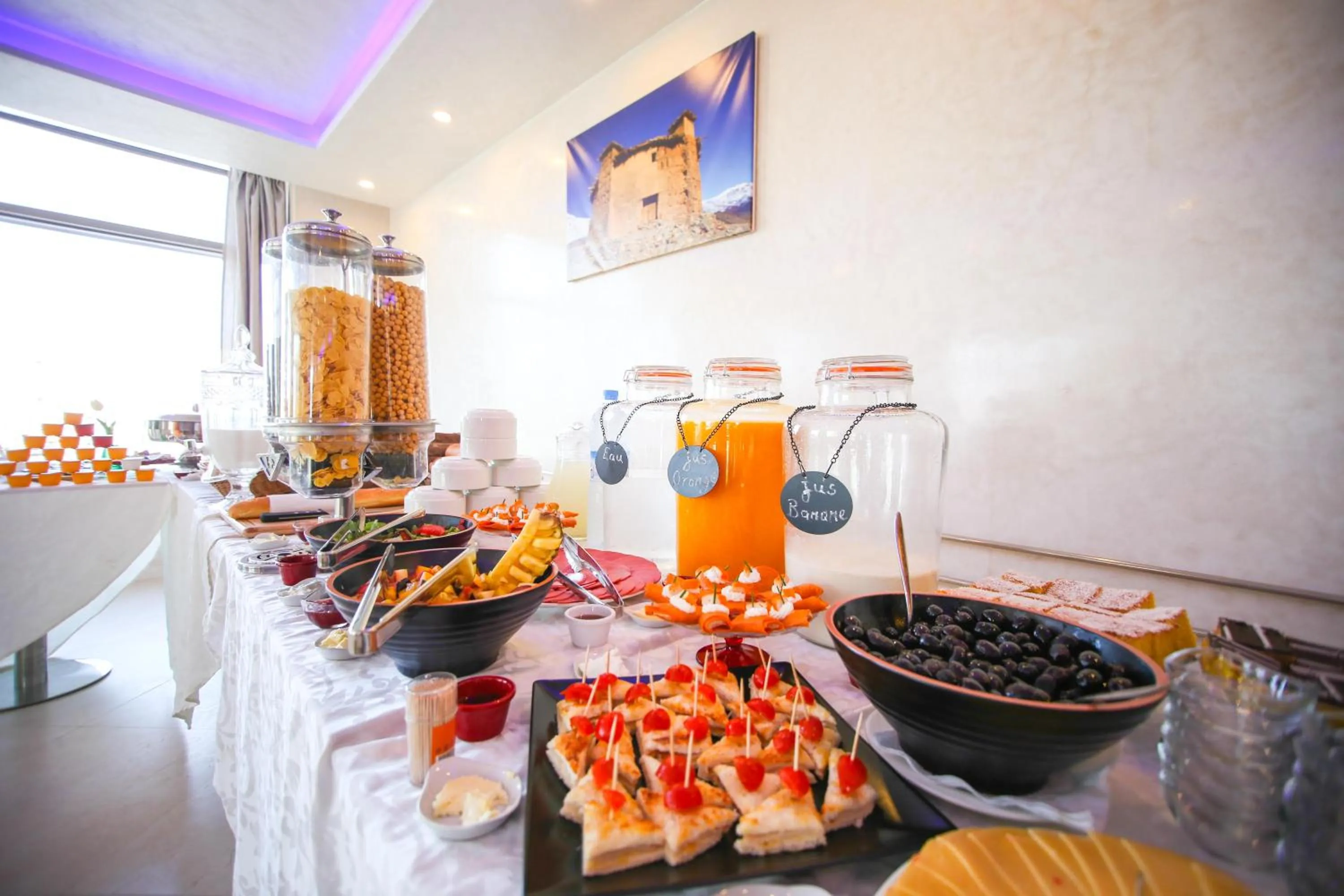 Food and drinks in HOTEL MAKARIM TETOUAN