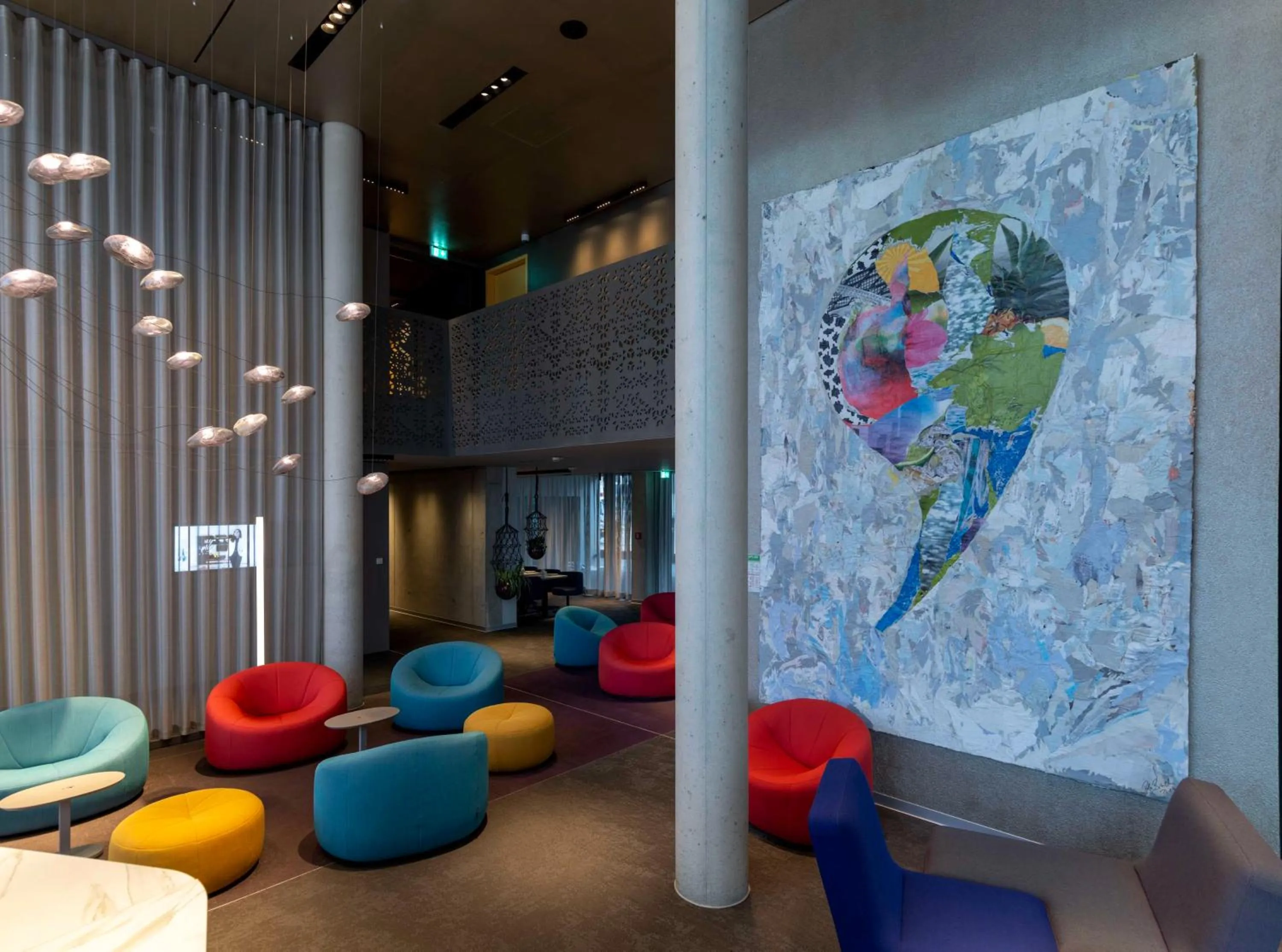 Lobby or reception in b'mine hotel Düsseldorf