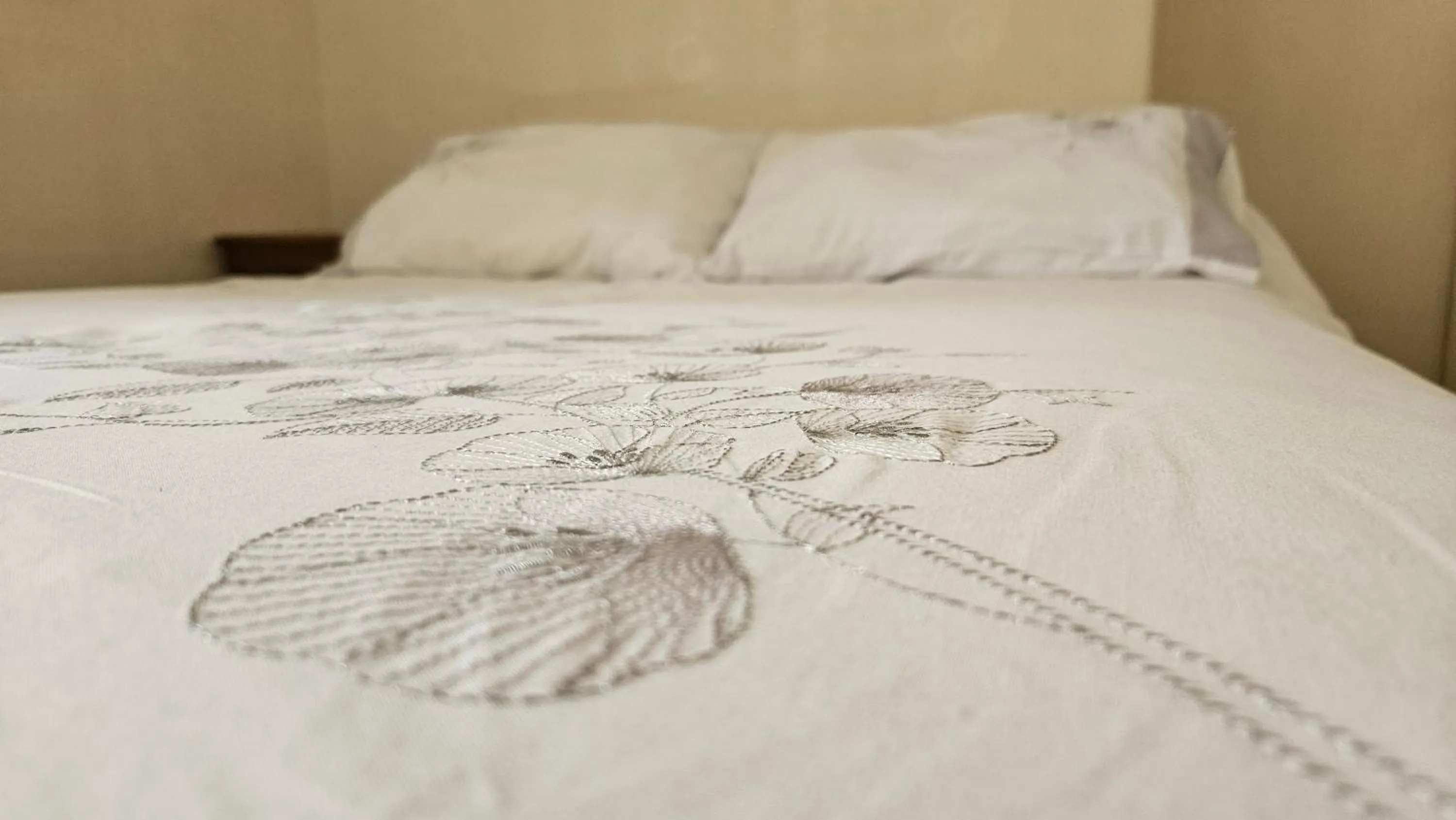 Bed in Leofric Legends