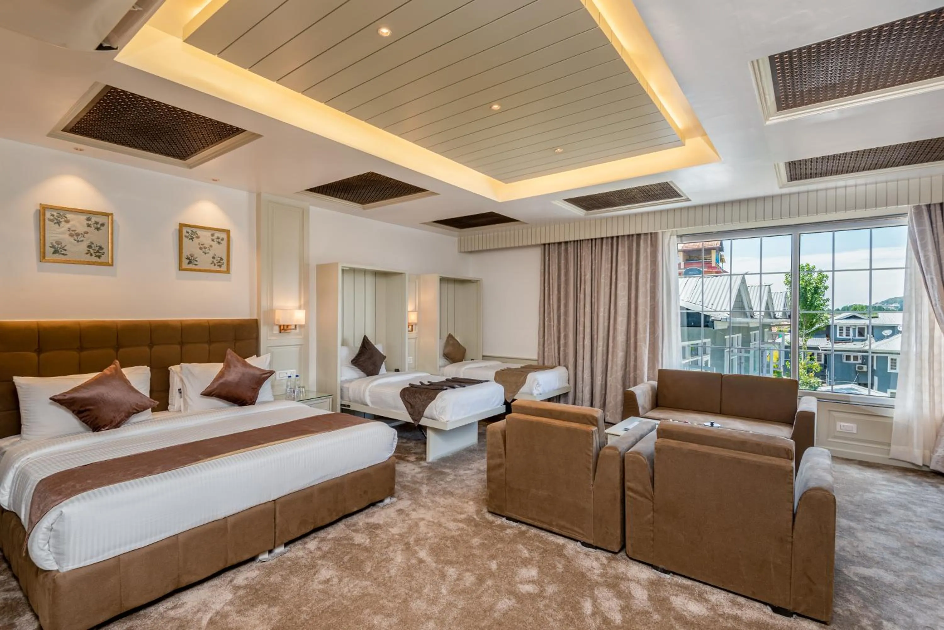 Bed in Hotel Grand Boulevard