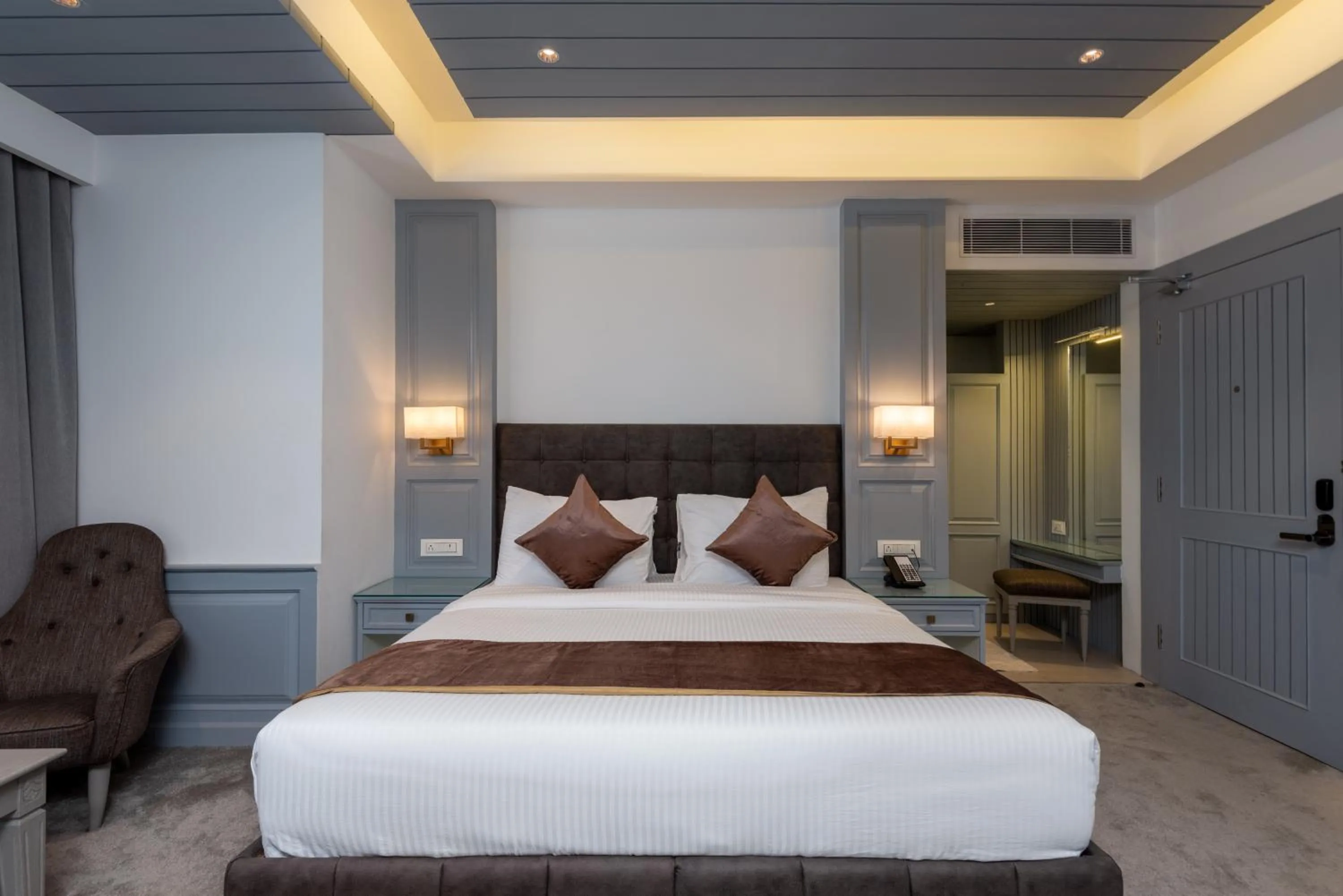 Bed in Hotel Grand Boulevard