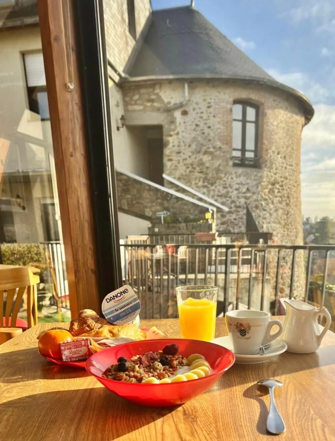 Balcony/Terrace in Hôtel La Tour des Anglais