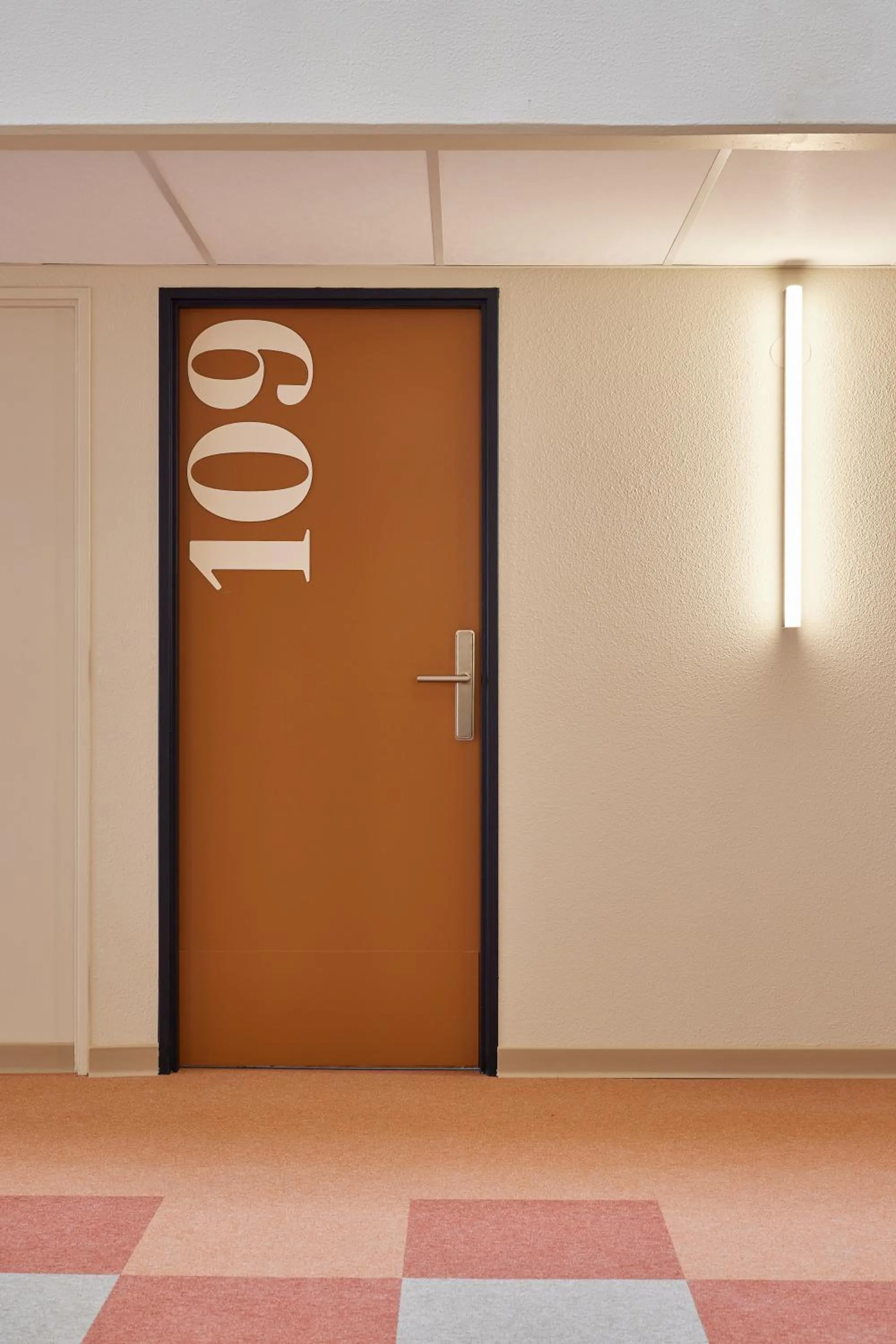 Decorative detail in Kyriad Hotel Cannes Mandelieu