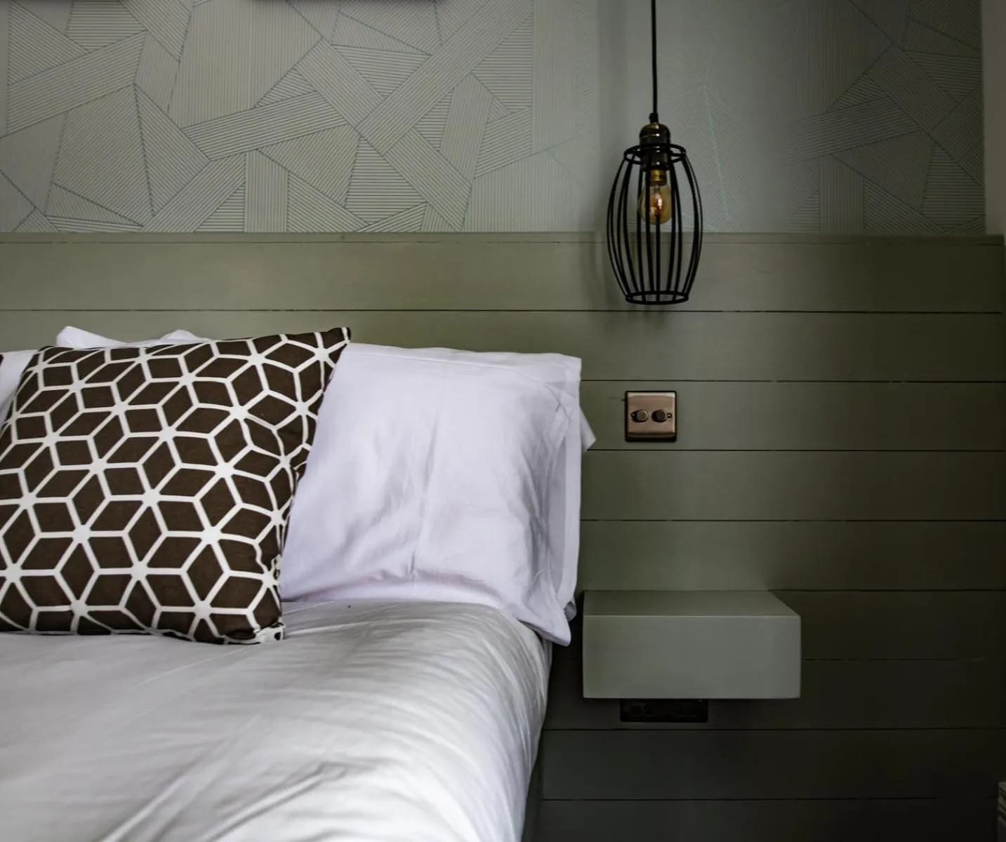 Bedroom, Bed in Nitehouse