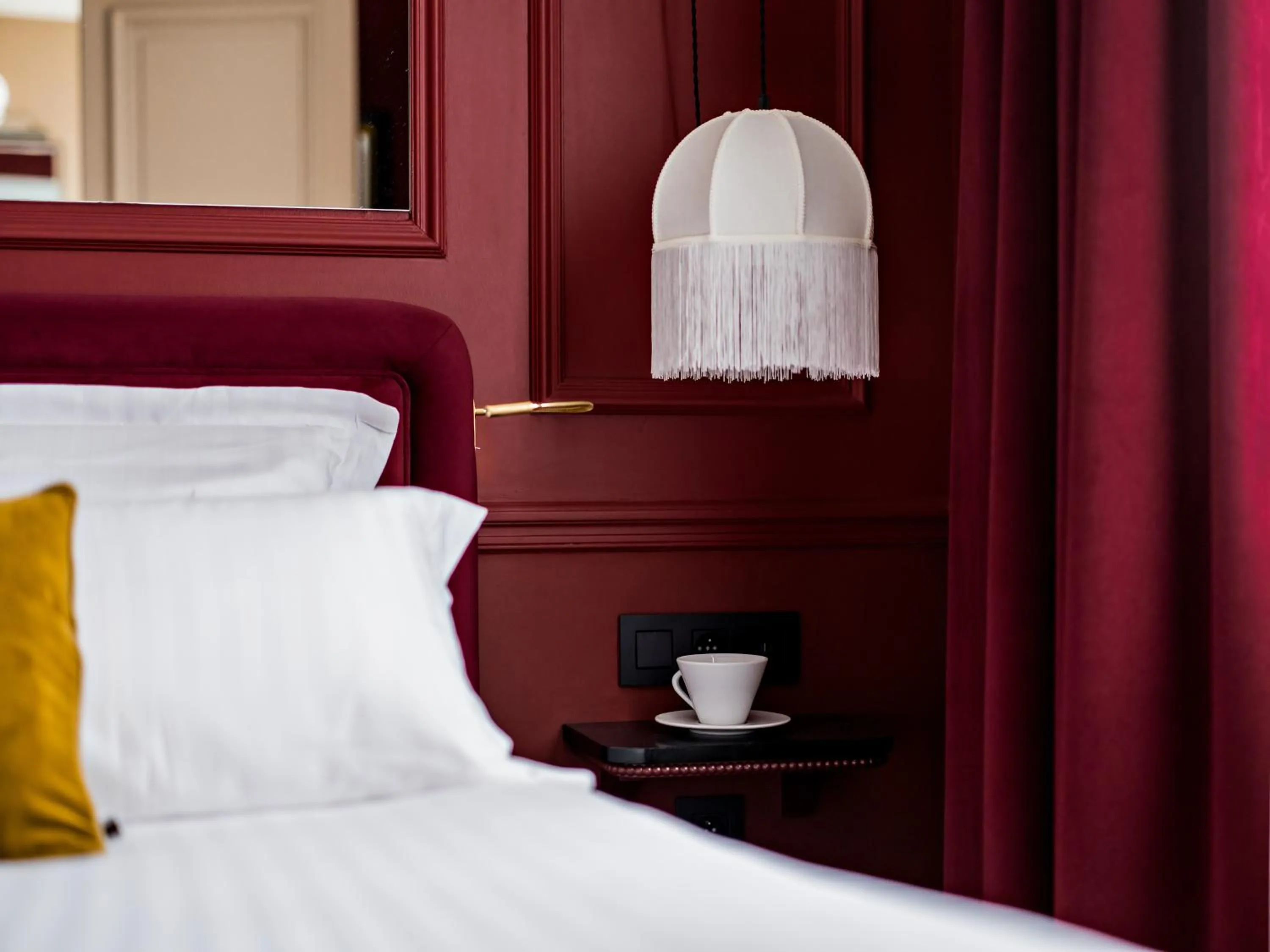 Bedroom, Bed in Hotel Duquesne Eiffel