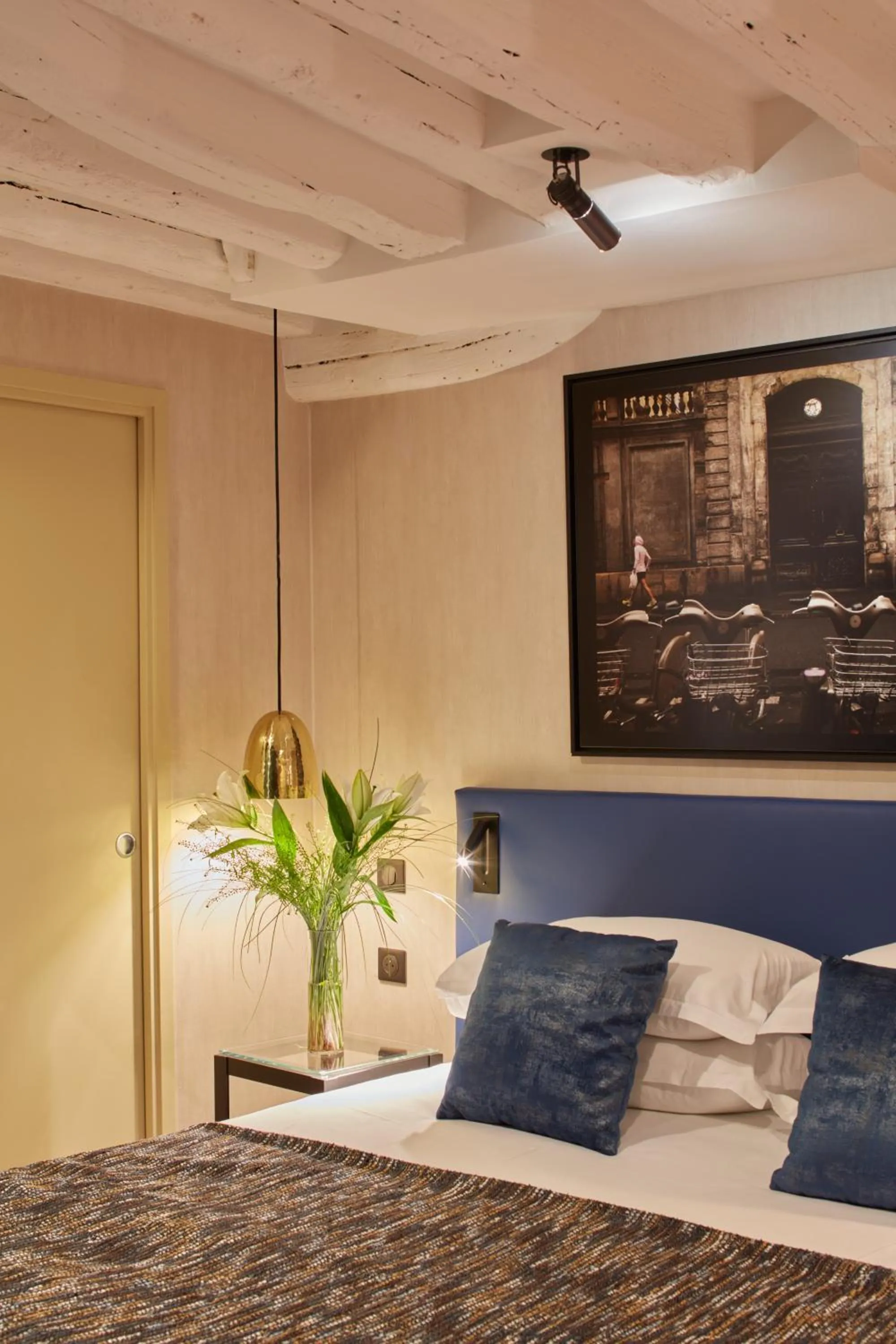 Bedroom, Bed in Hotel Atmospheres