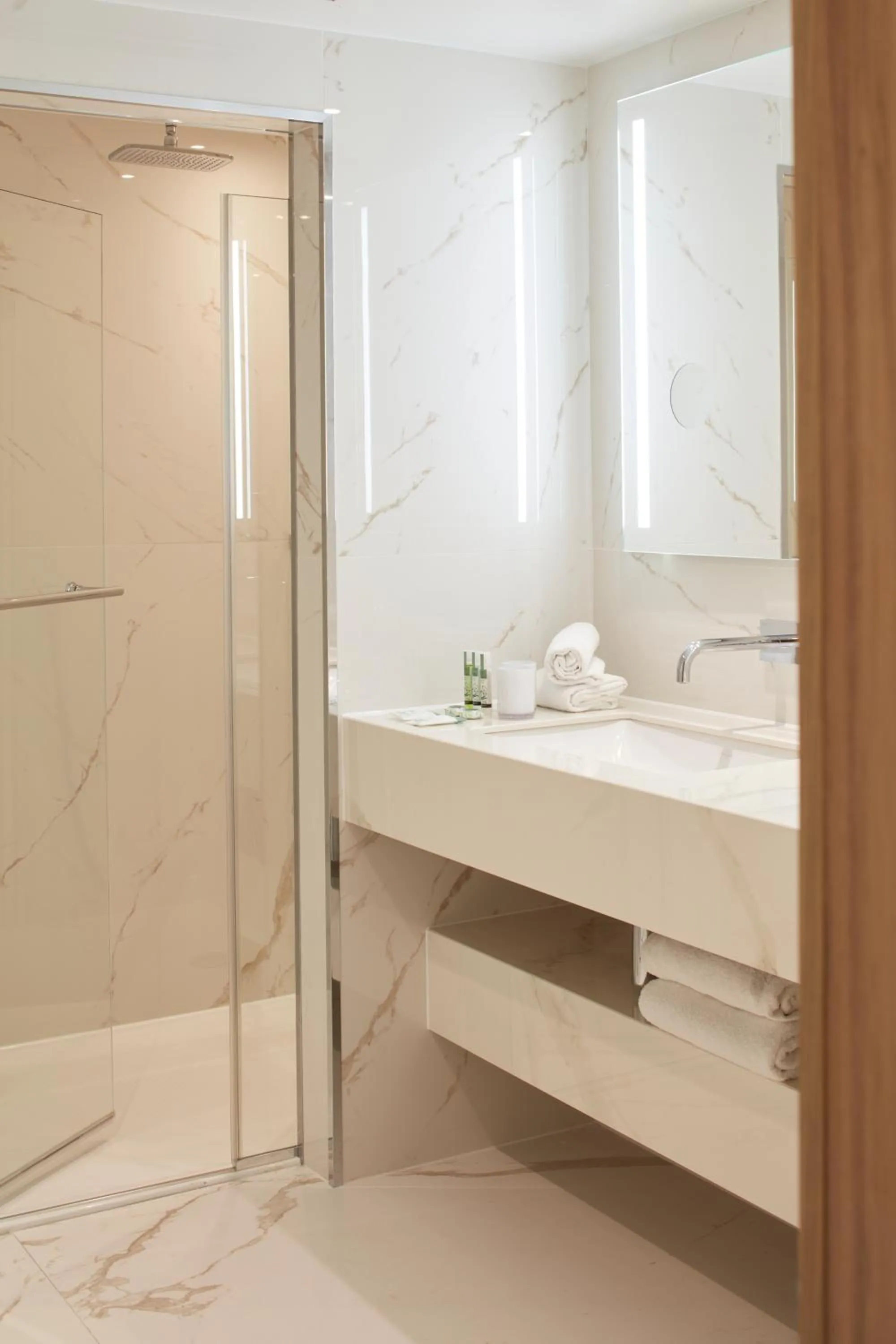 Bathroom in Hotel Atmospheres