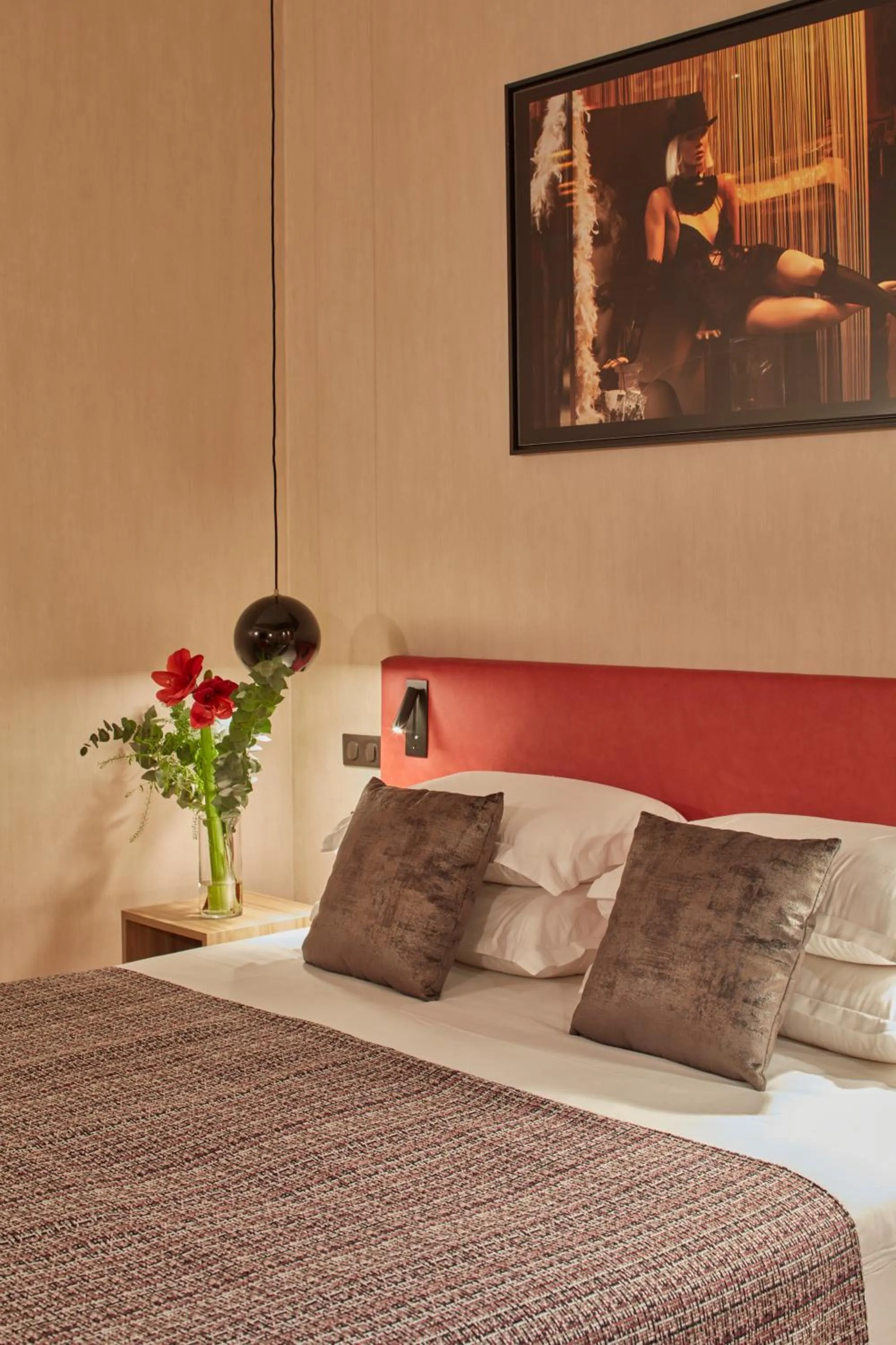 Bedroom, Bed in Hotel Atmospheres