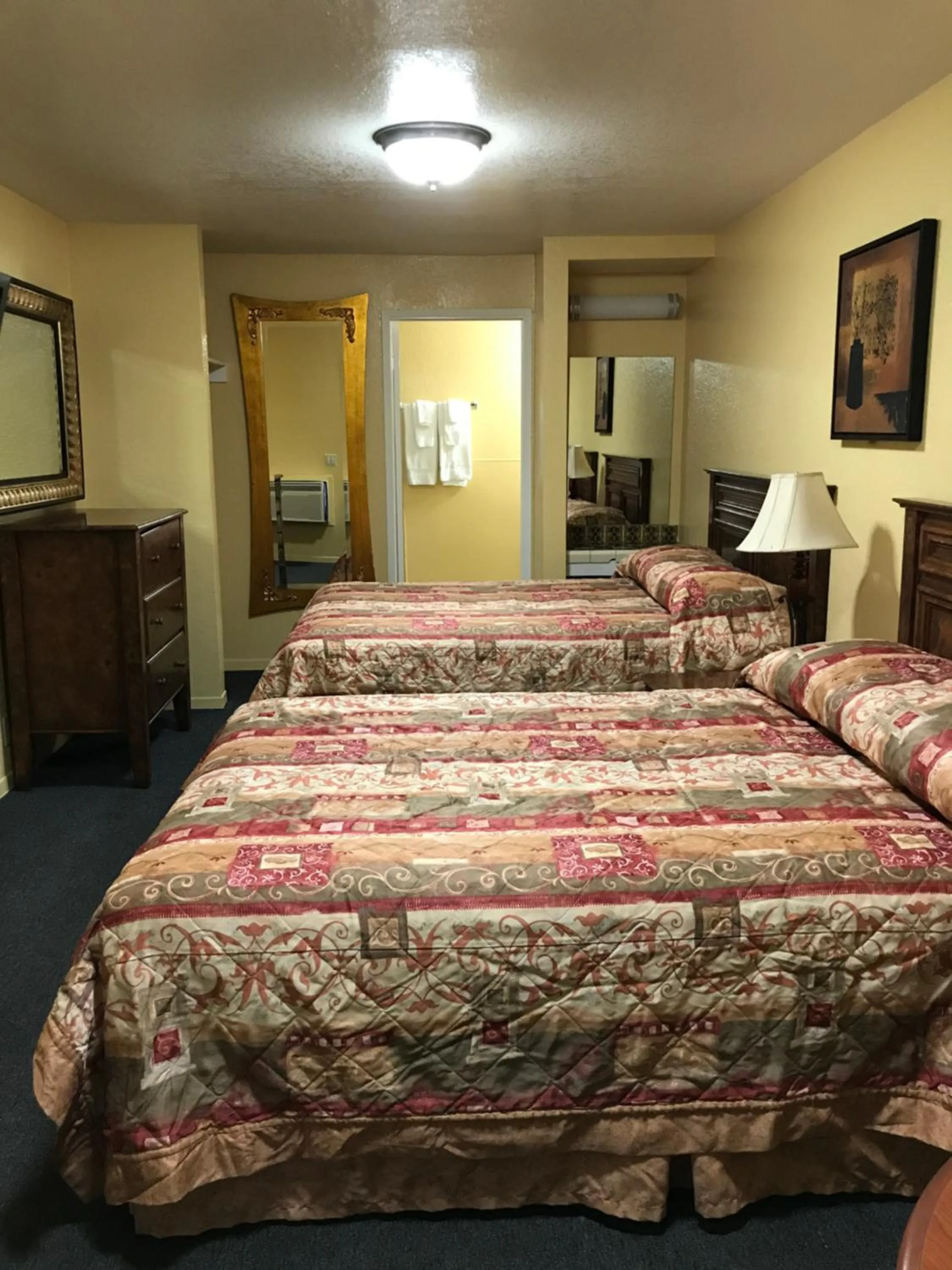 Bed in Hacienda Motel