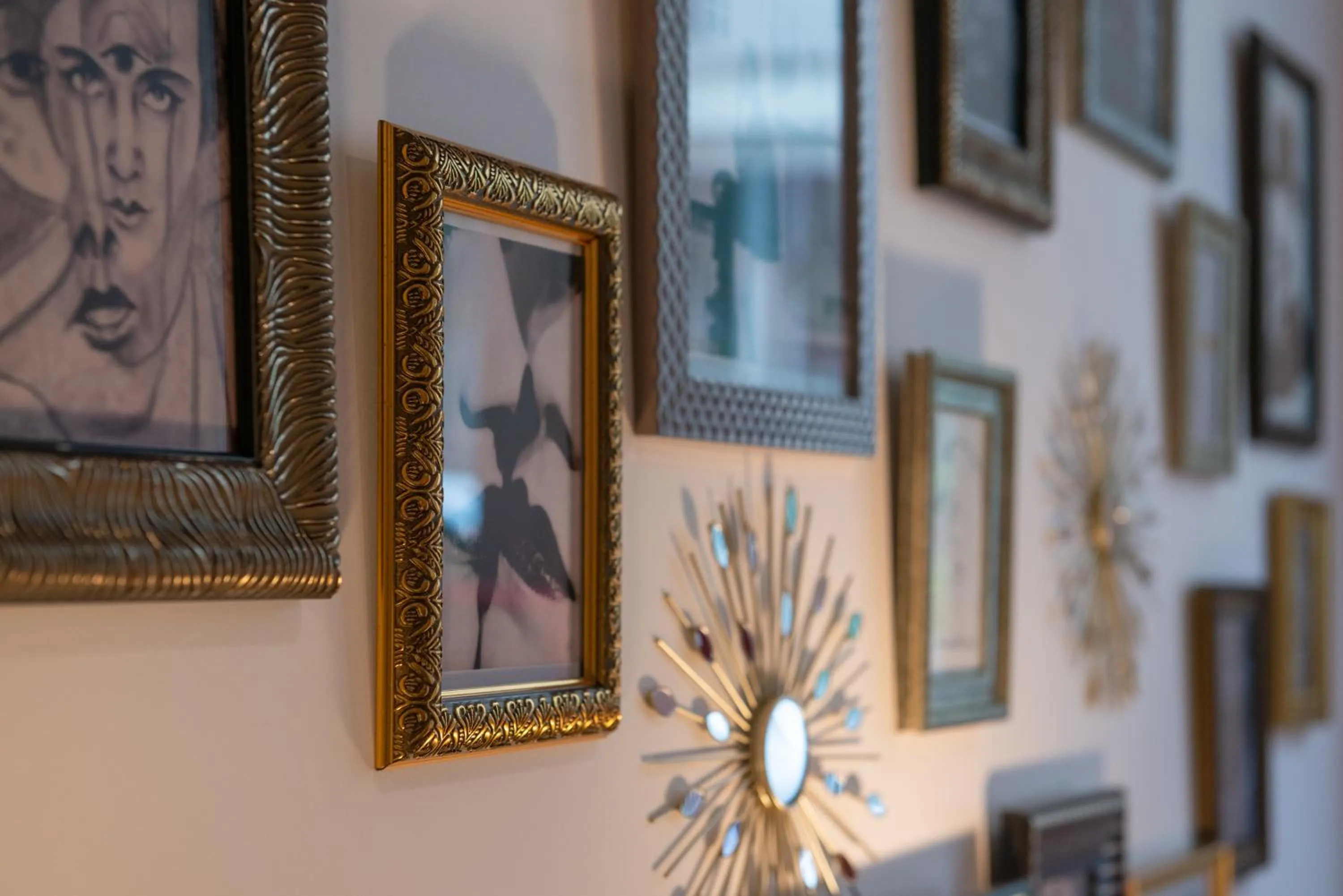 Decorative detail in Hôtel Istria by Magna Arbor