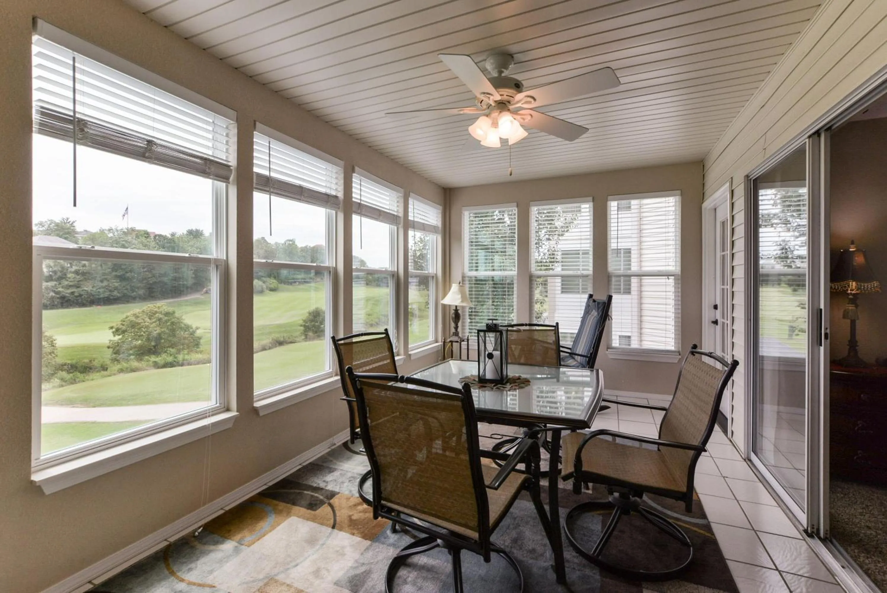 Luxury Condos at Thousand Hills - Heart of Branson - Beautifully remodeled - Spacious and Affordable