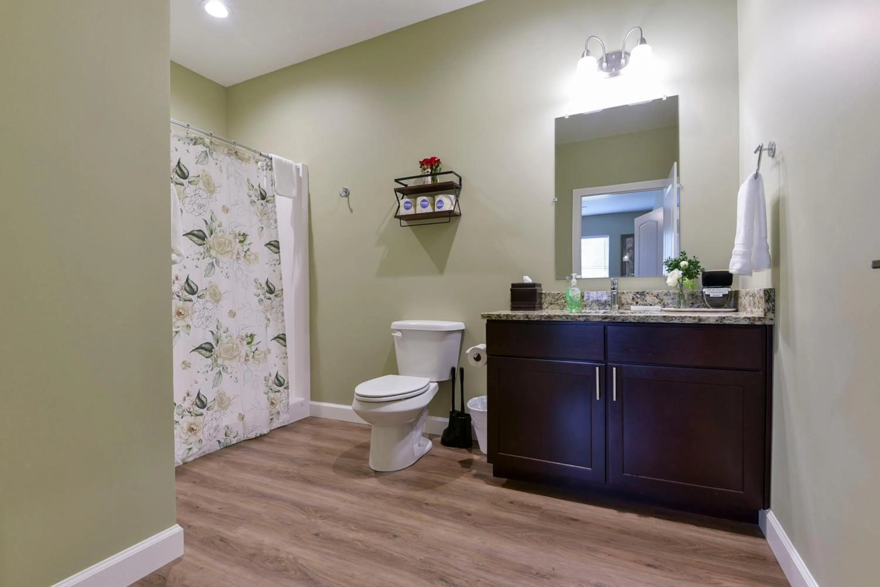 Toilet in Luxury Condos at Thousand Hills - Heart of Branson - Beautifully remodeled - Spacious and Affordable