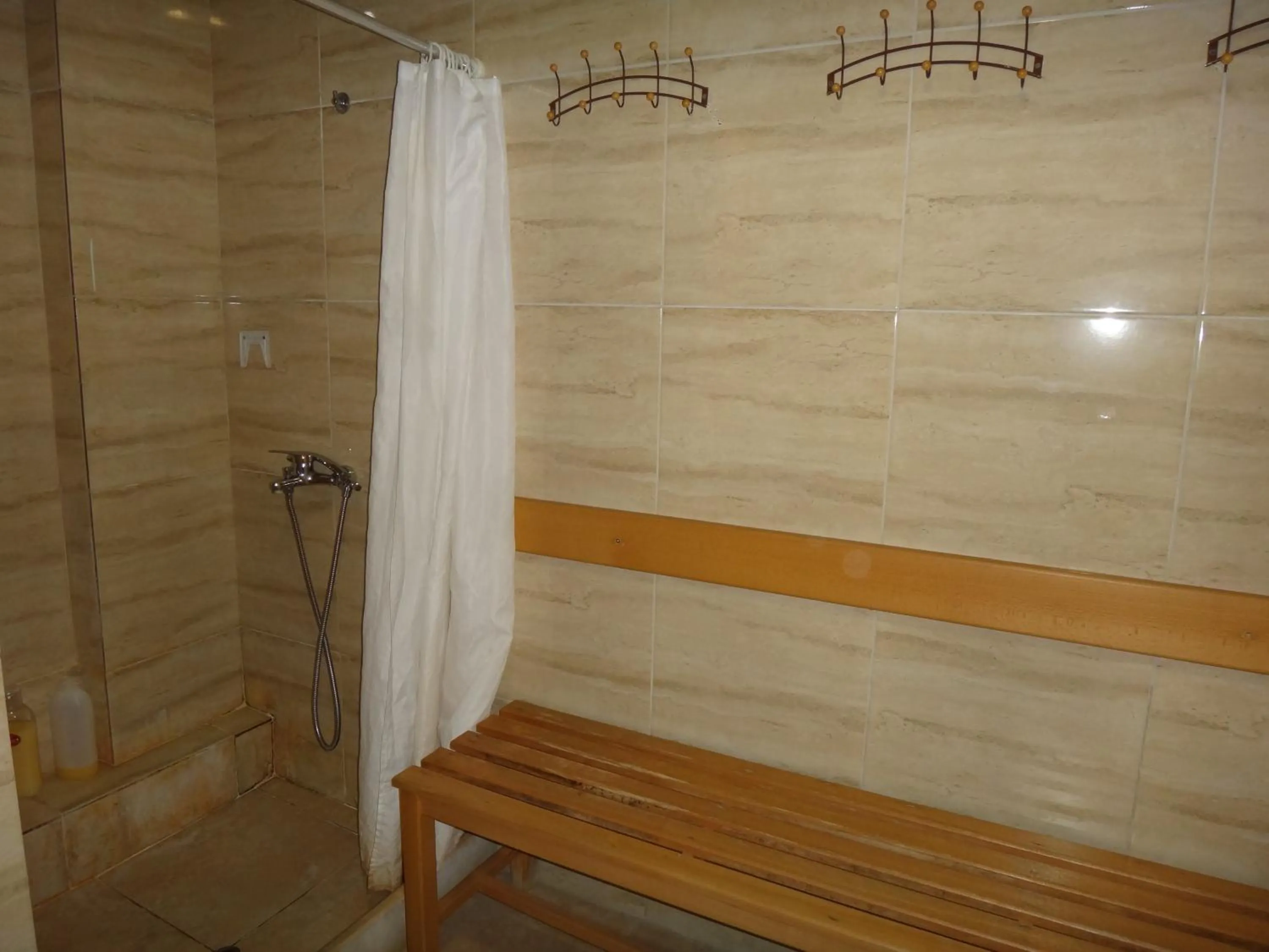 Skourtaniotis spa rooms