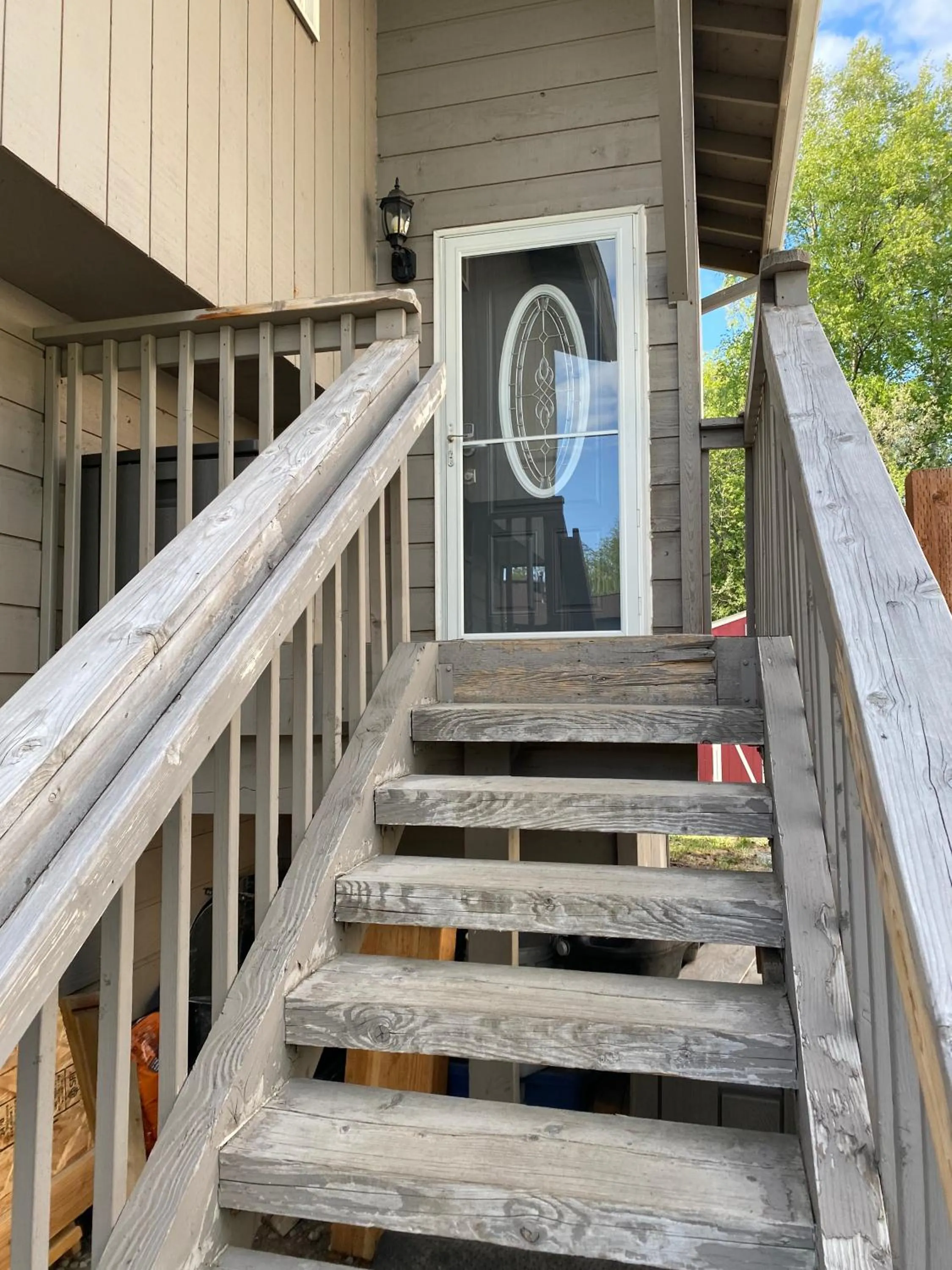 Facade/entrance in Trinity Escapes - Two Bedroom two bathroom full Apartment near airport