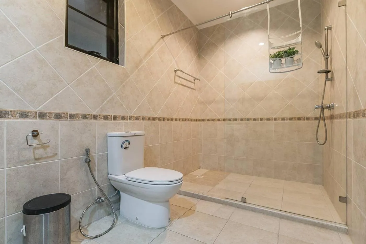 Bathroom in AnB poolvilla 2BR with private beach in pratamnak