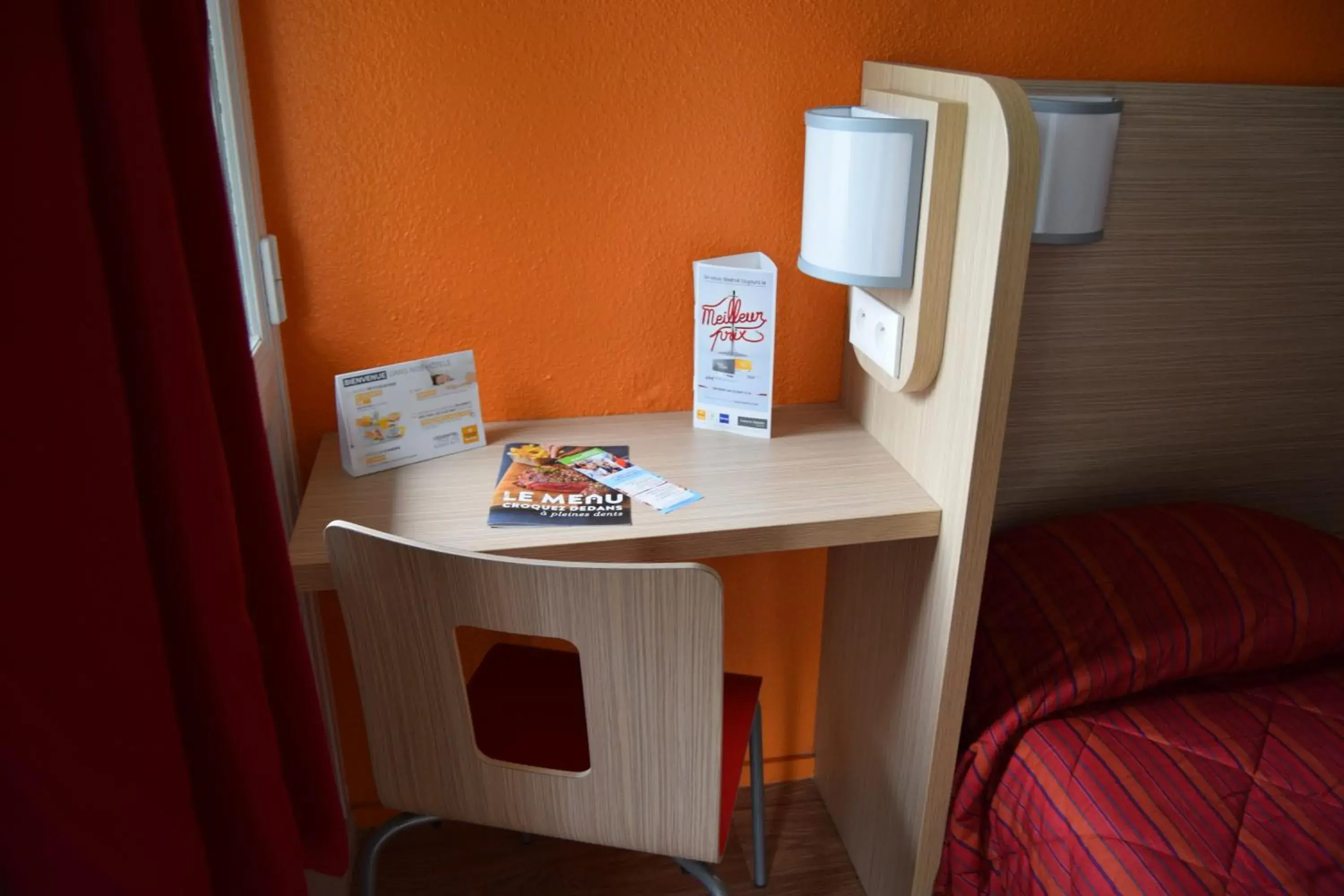 Twin Room in Premiere Classe Creil - Villers Saint Paul Twin Room in Premiere Classe Creil - Villers Saint Paul