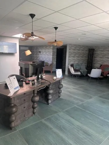 Contact Hotel Utah Beach Carentan