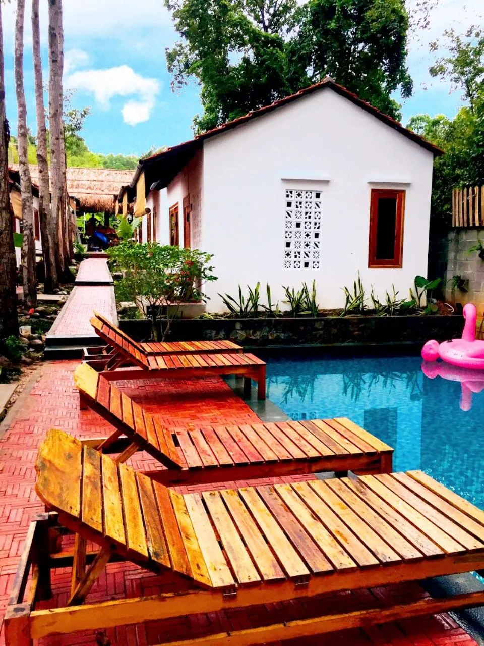 Swimming pool in LANGCHIA HOME