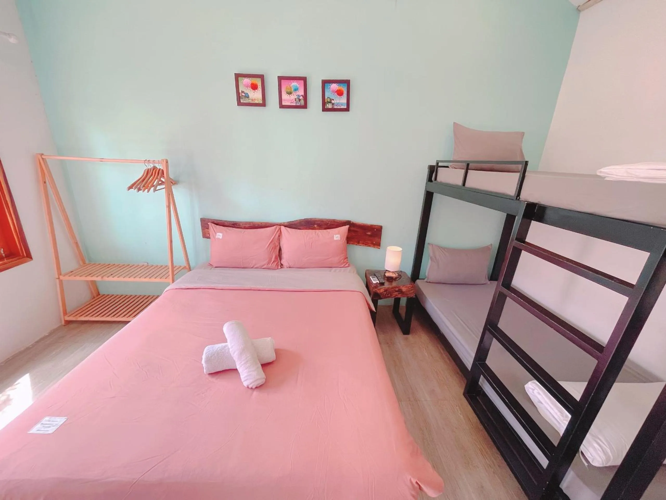 Bed in LANGCHIA HOME