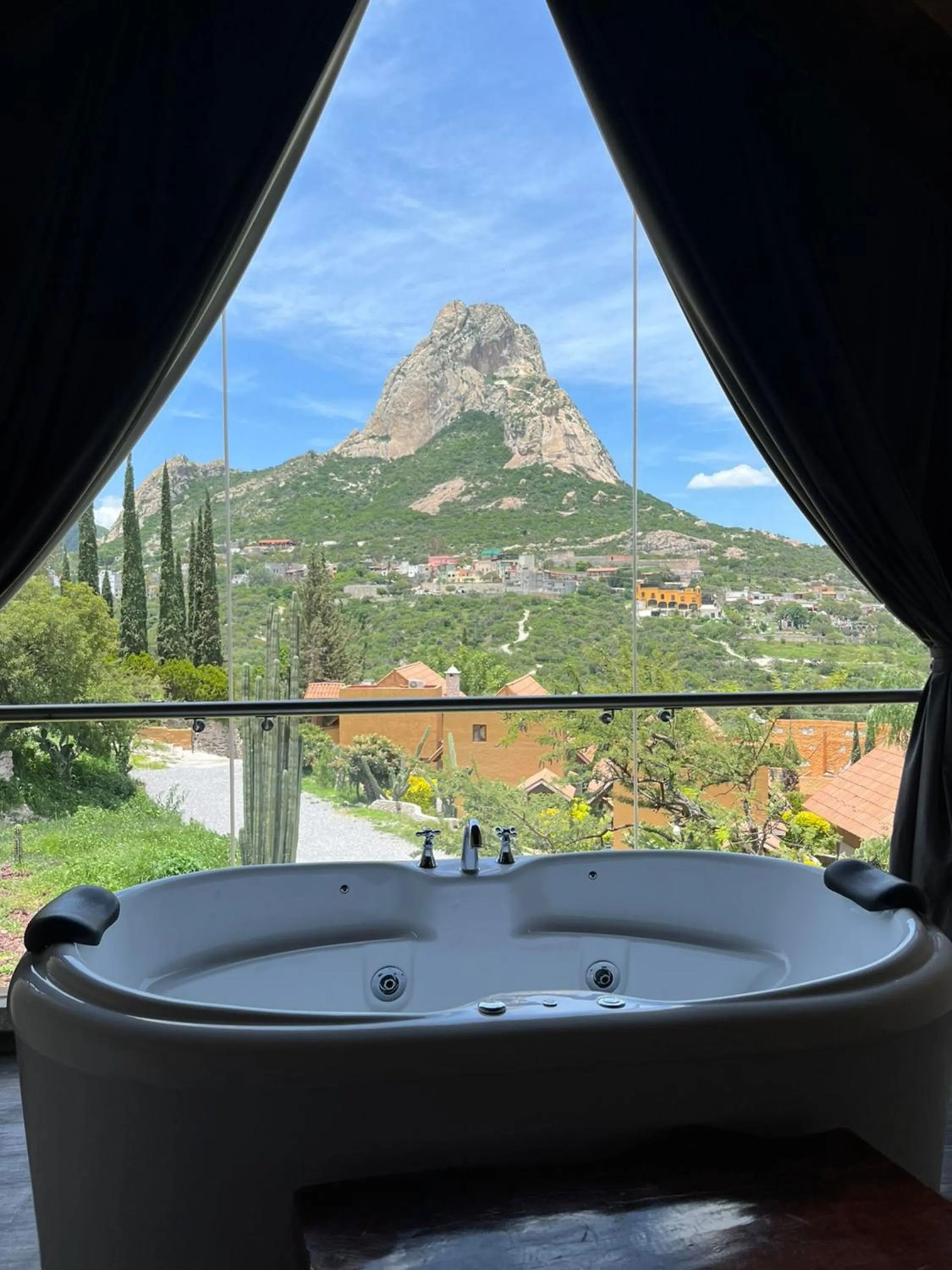 Hot Tub in Zidada Hotel and Chalets