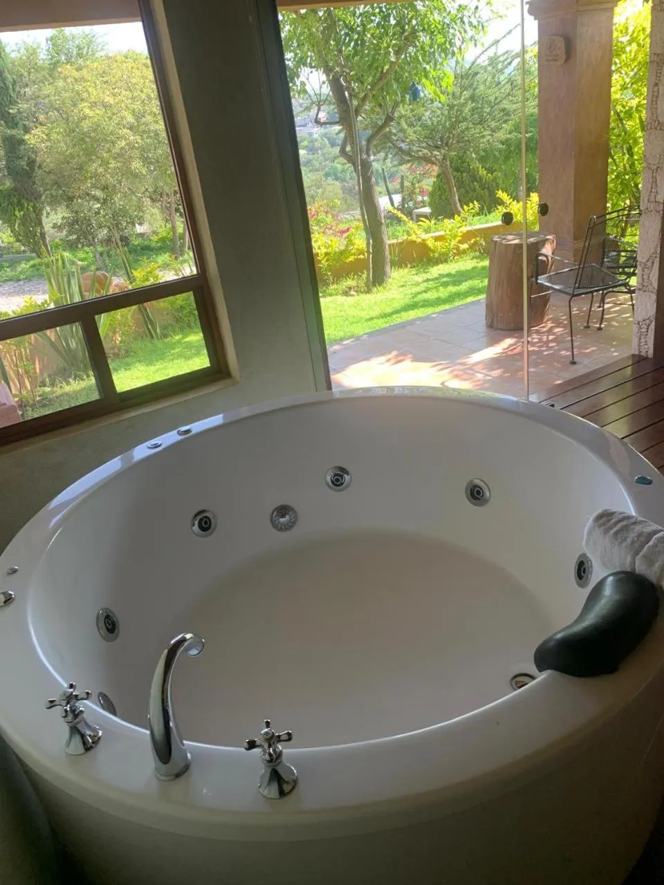 Hot Tub in Zidada Hotel and Chalets