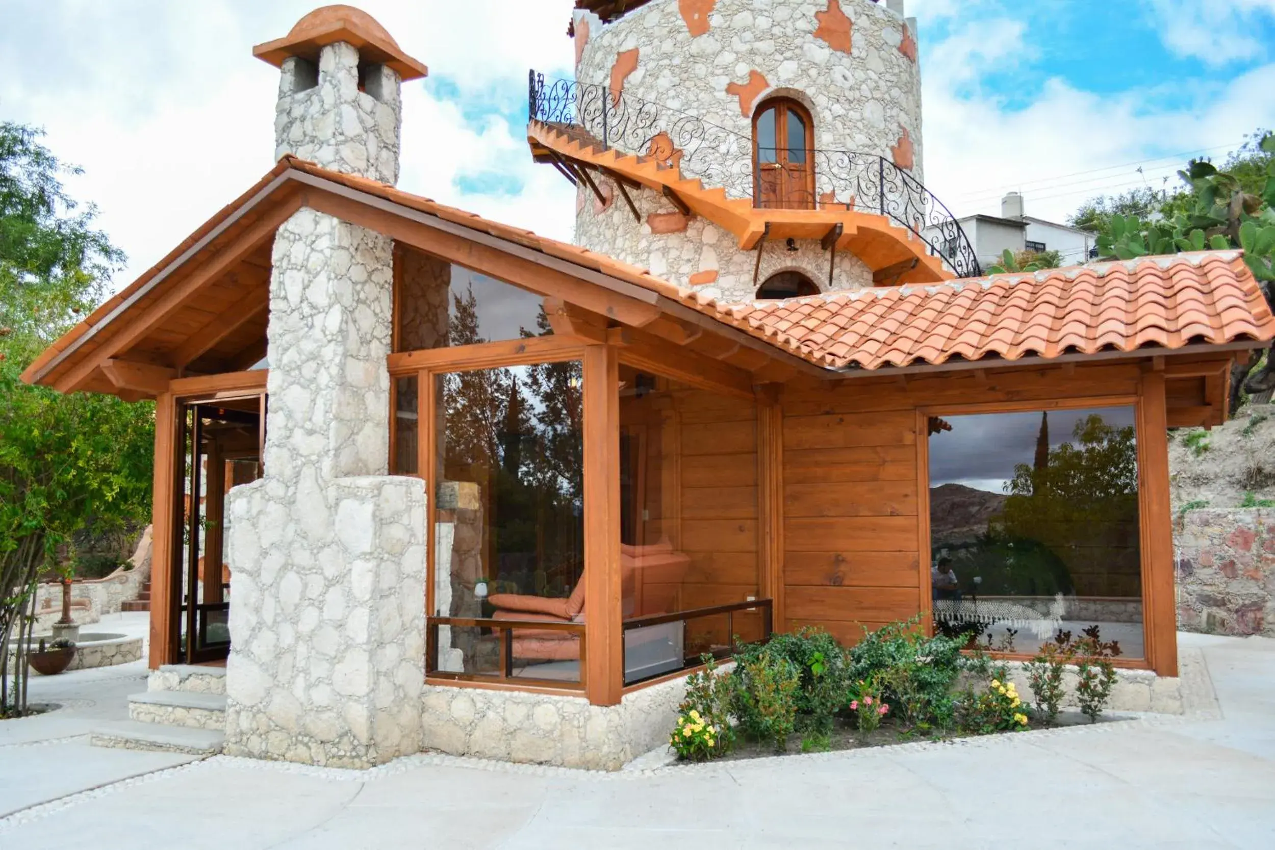 Chalet Luxury in Zidada Hotel and Chalets Chalet Luxury in Zidada Hotel and Chalets