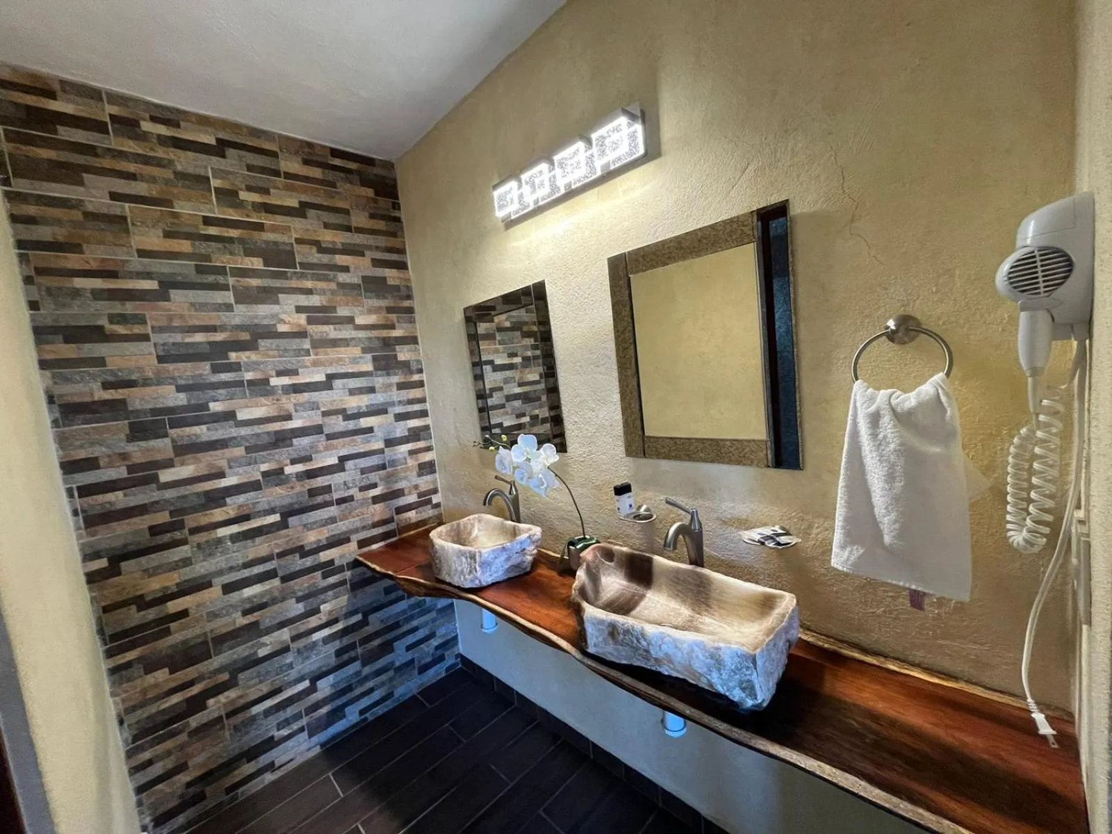 Bathroom in Zidada Hotel and Chalets
