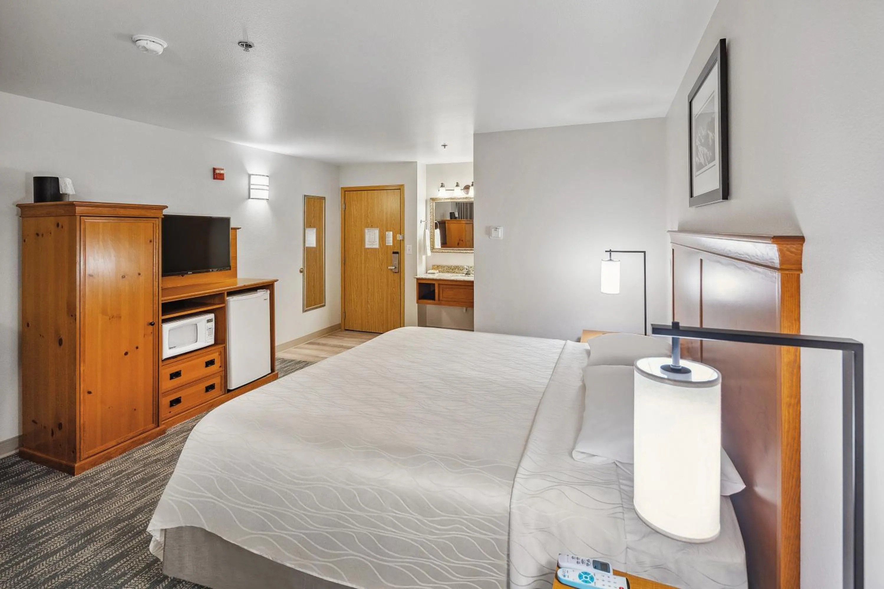 Bed in Hotel Edgewater