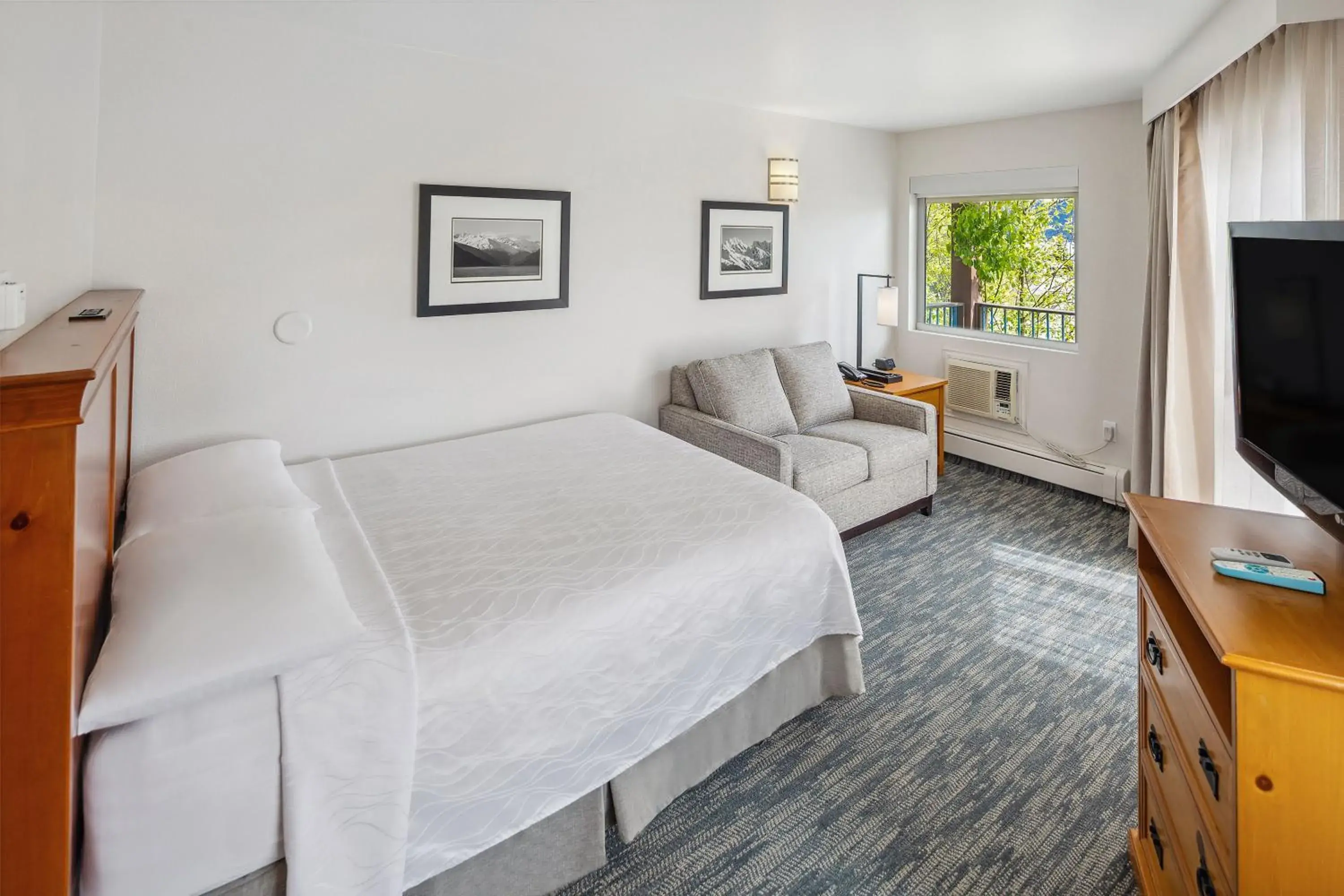 Queen Room - Bay View in Hotel Edgewater Queen Room - Bay View in Hotel Edgewater