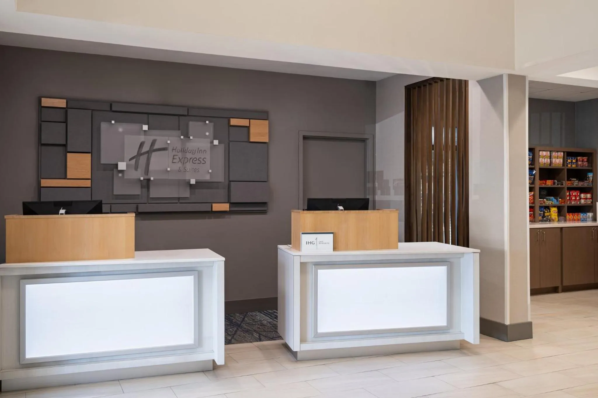 Property building in Holiday Inn Express St. Petersburg North / I-275 by IHG