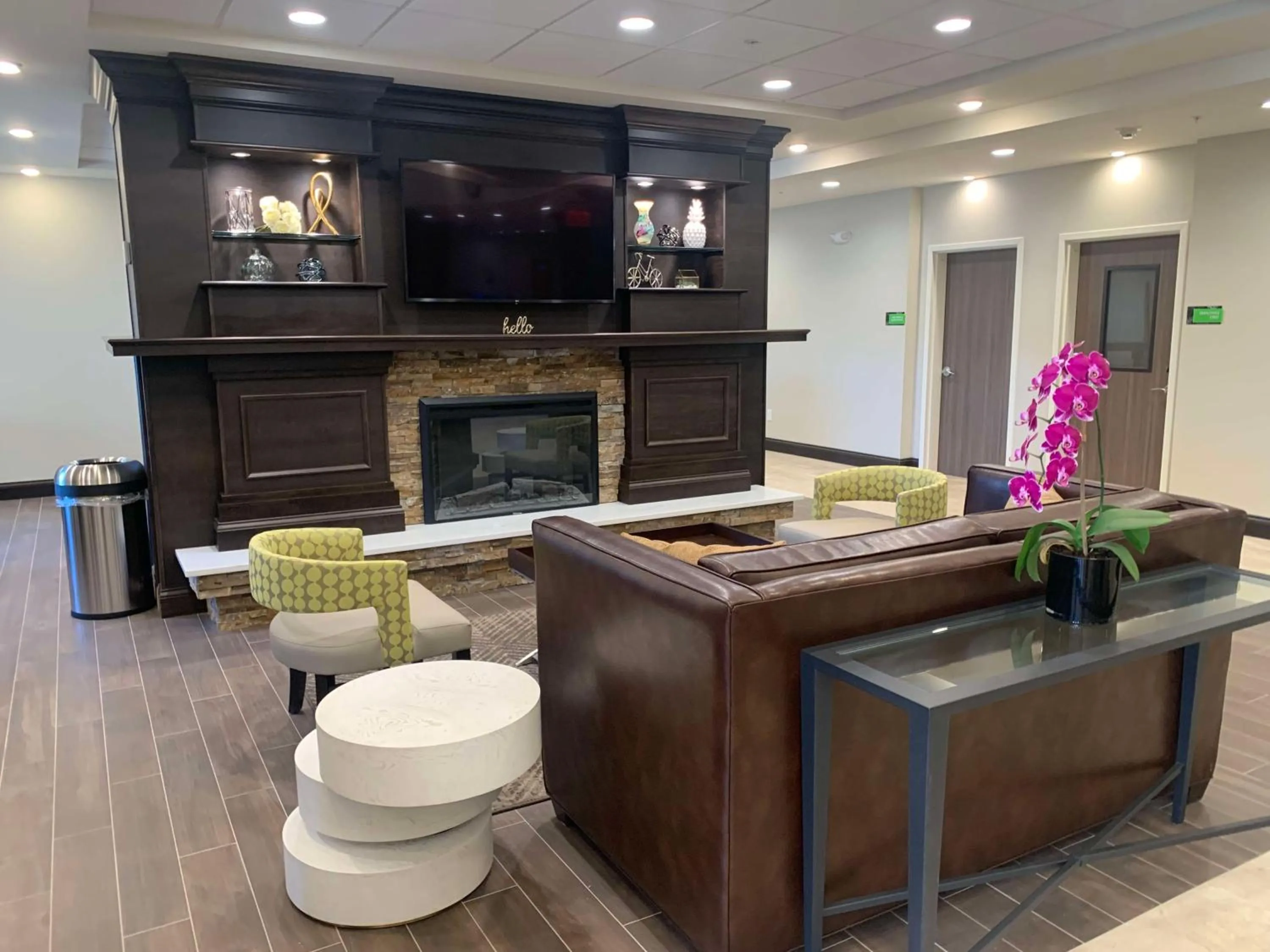 Lobby or reception in Best Western Plus Horseheads Inn & Suites
