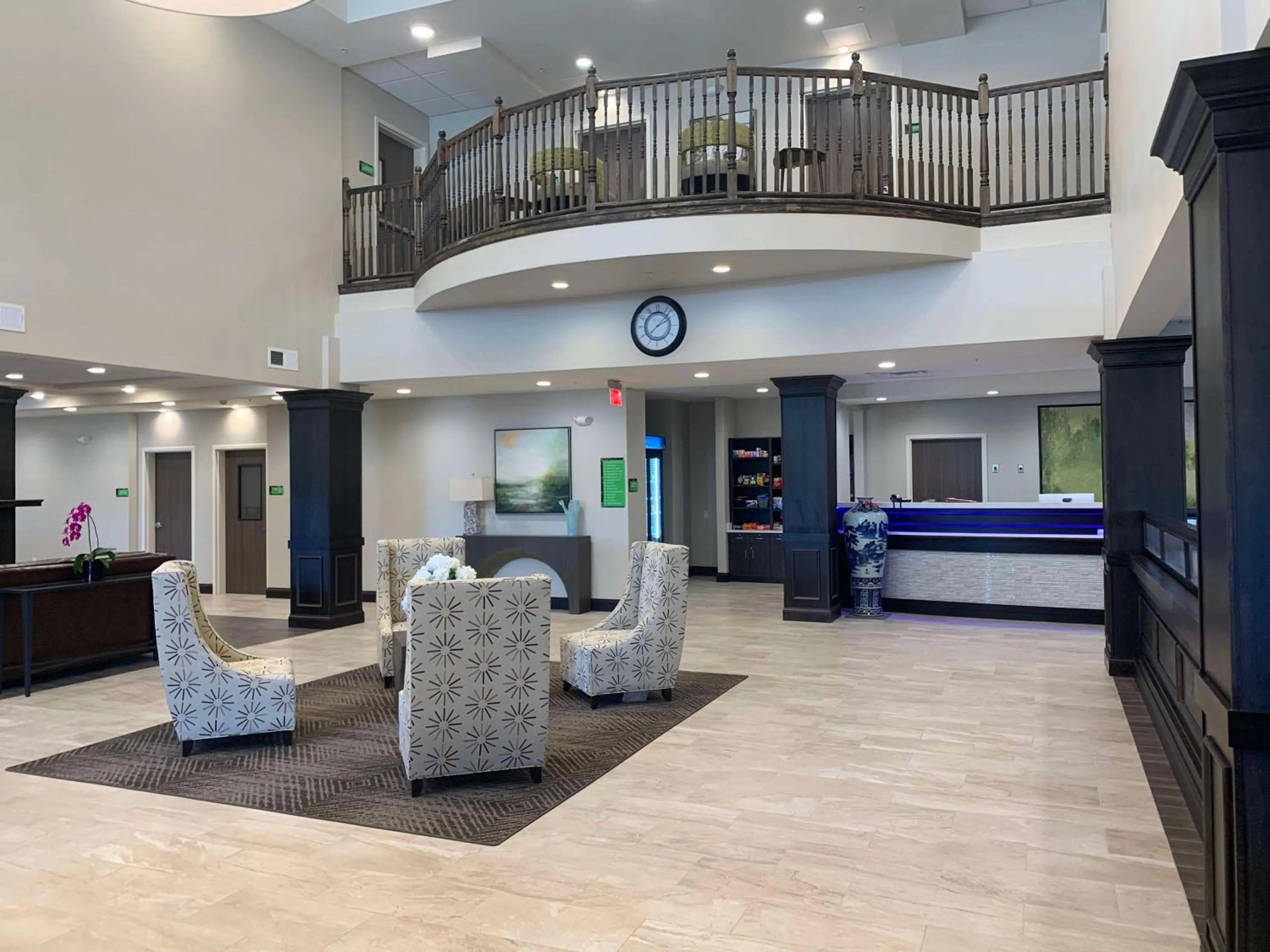 Lobby or reception in Best Western Plus Horseheads Inn & Suites